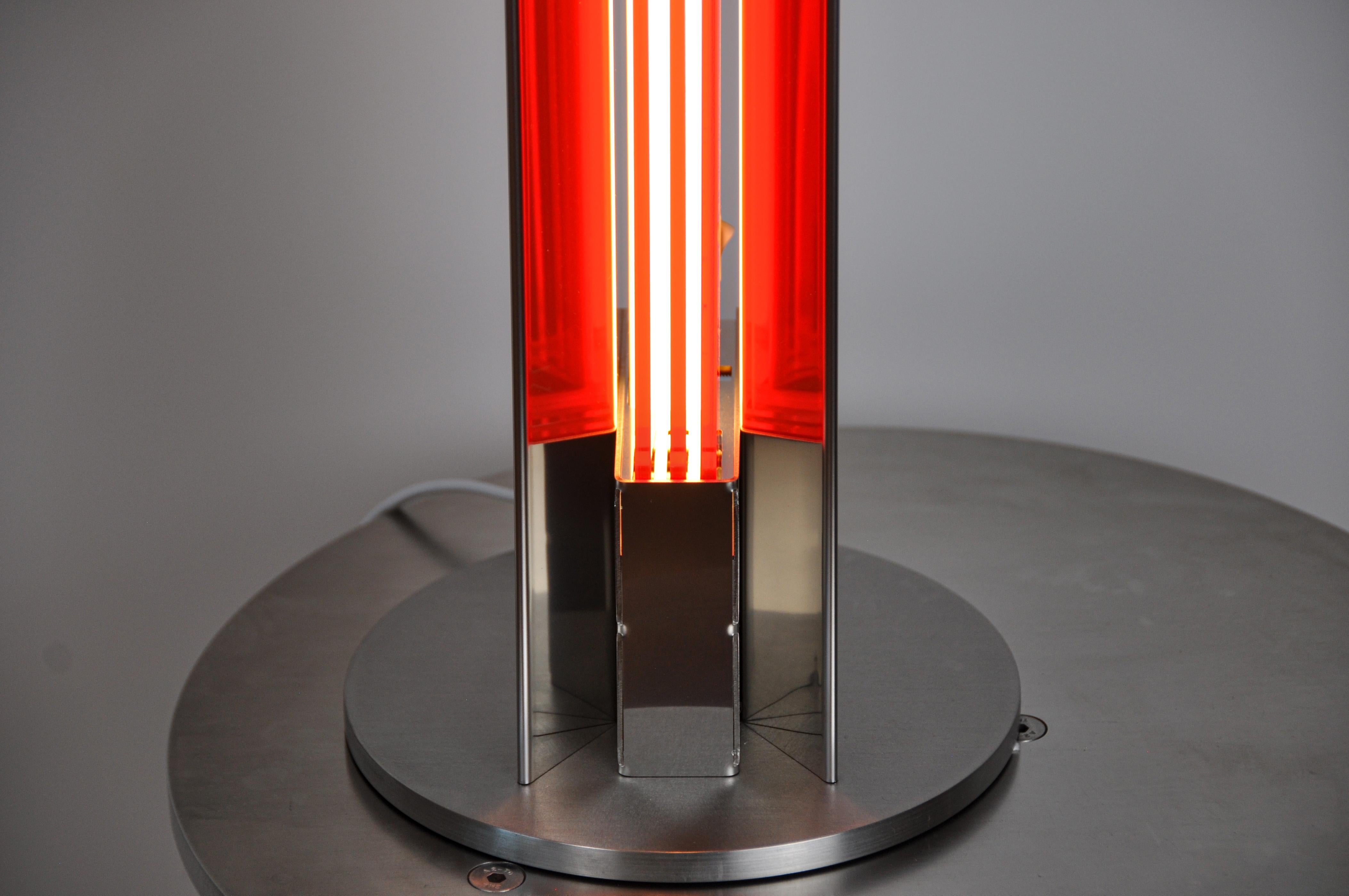 Lampada Ne600 Plus arancione fluo di MLK Furniture in vendita 1