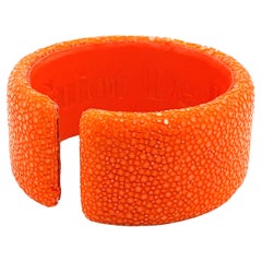 Bracelet manchette Galuchat orange