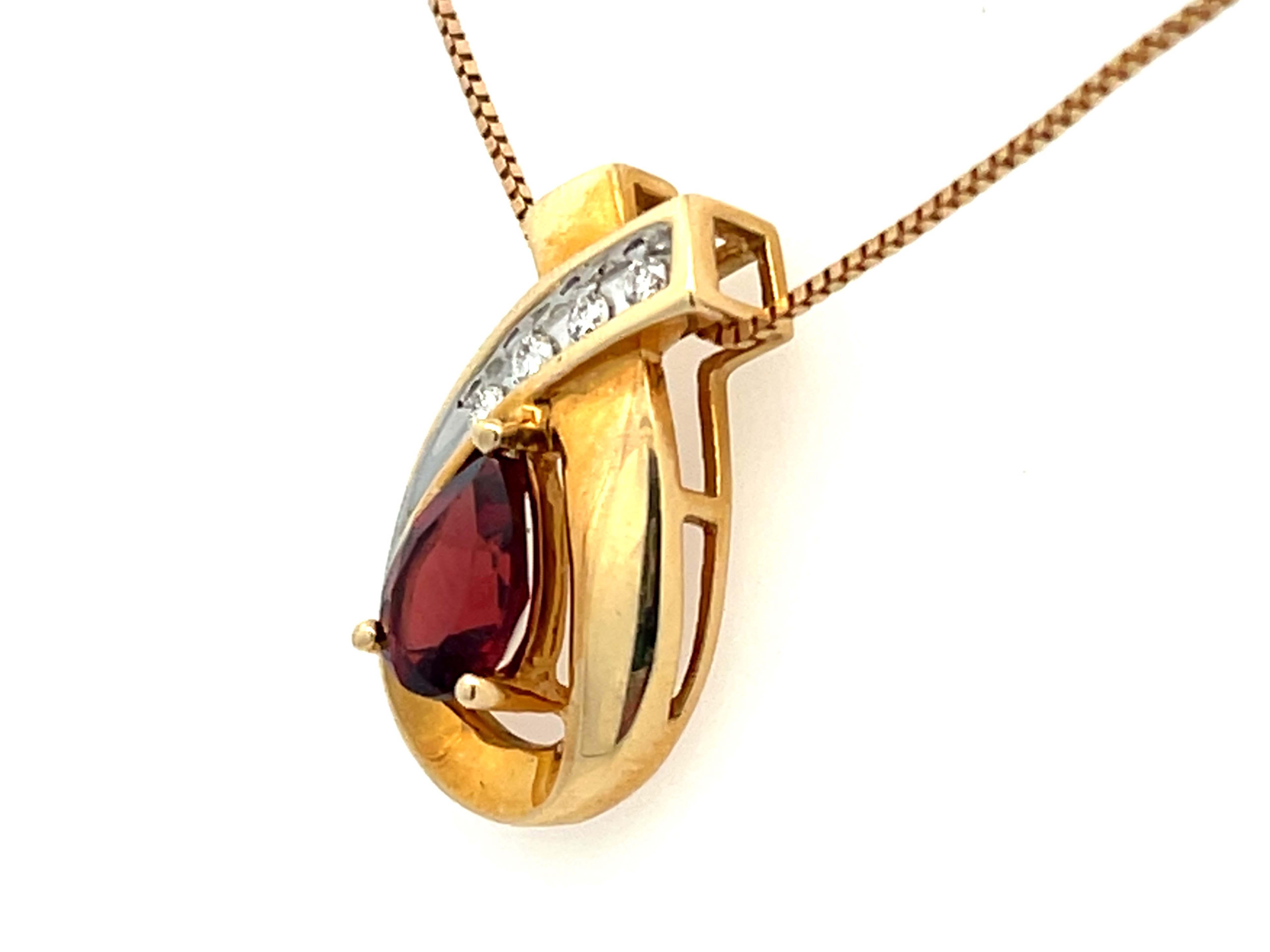 Modern Orange Garnet and Diamond Two Toned Pendant and Chain in 14k Gold For Sale
