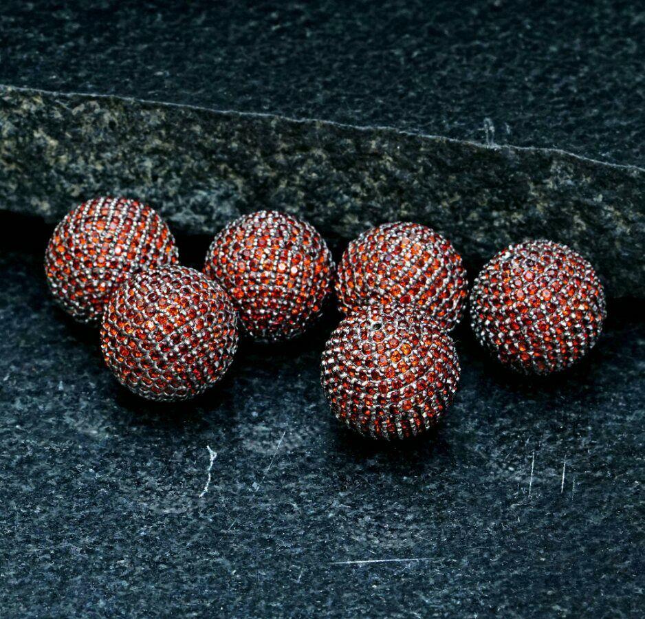 Orange Garnet Silver Round Beads Spessartine Garnet 17mm Ball Finding bracelets In New Condition For Sale In Chicago, IL