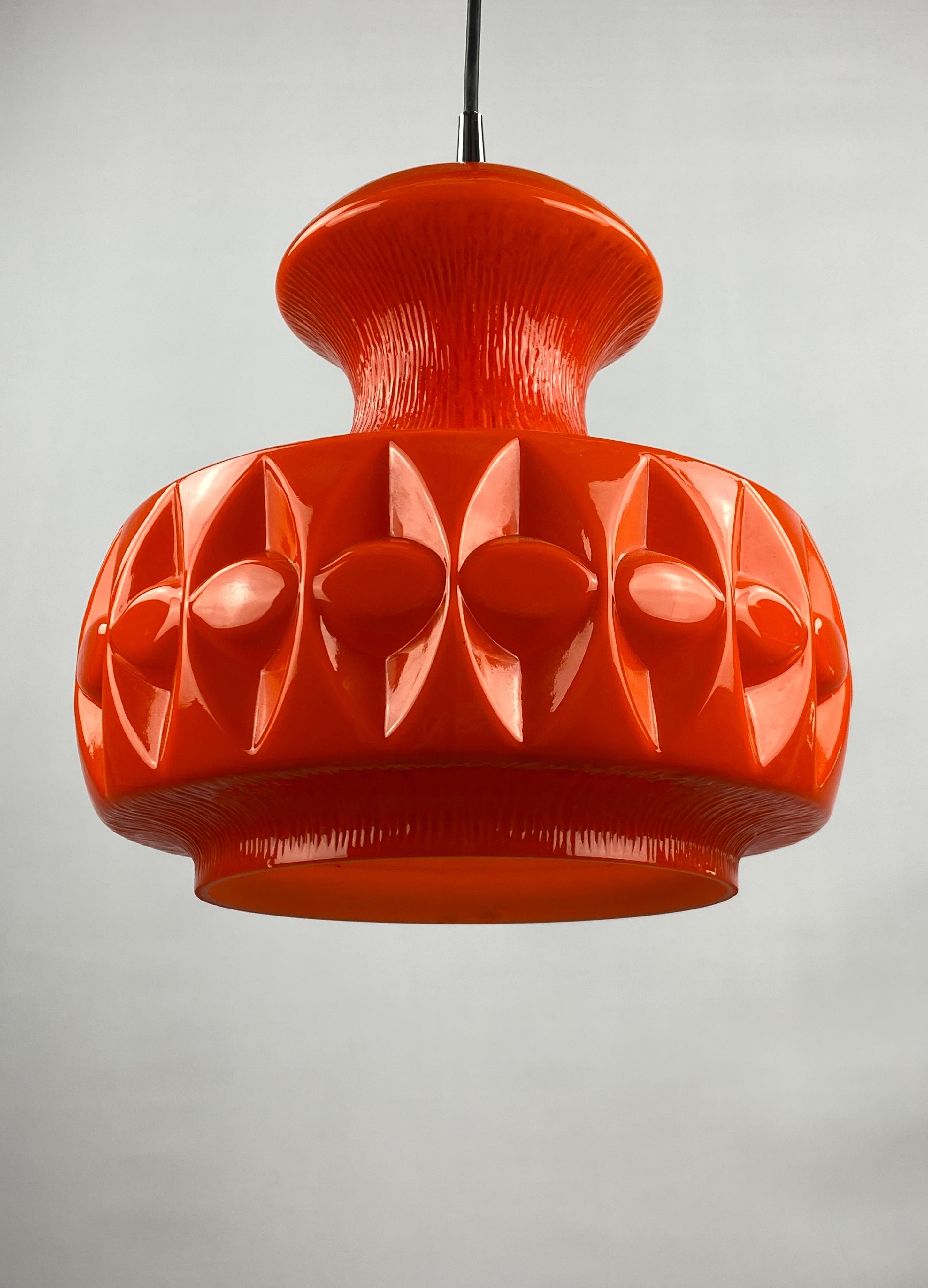 Orange glass pendant light by Peill and Putzler 1960 In Excellent Condition For Sale In TERHEIJDEN, NB