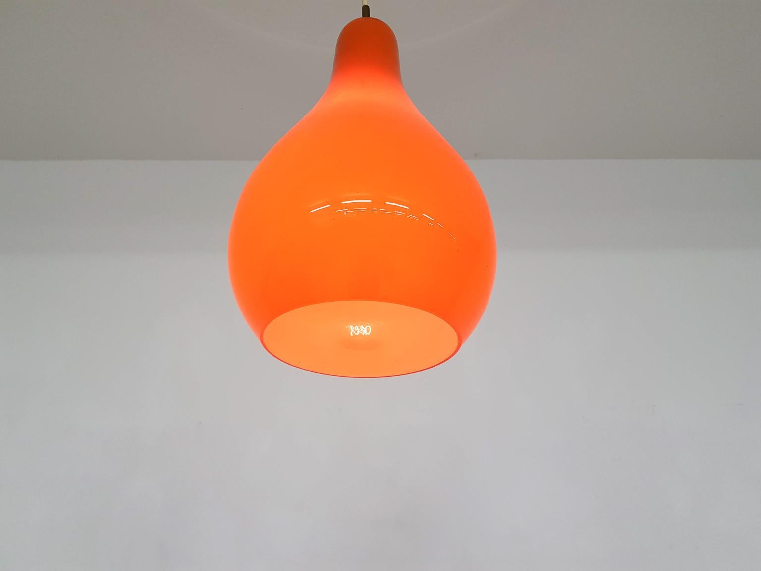 Italian Orange Glass Pendant Light, attributed to Gino Vistosi, Venini Murano, ca. 1962