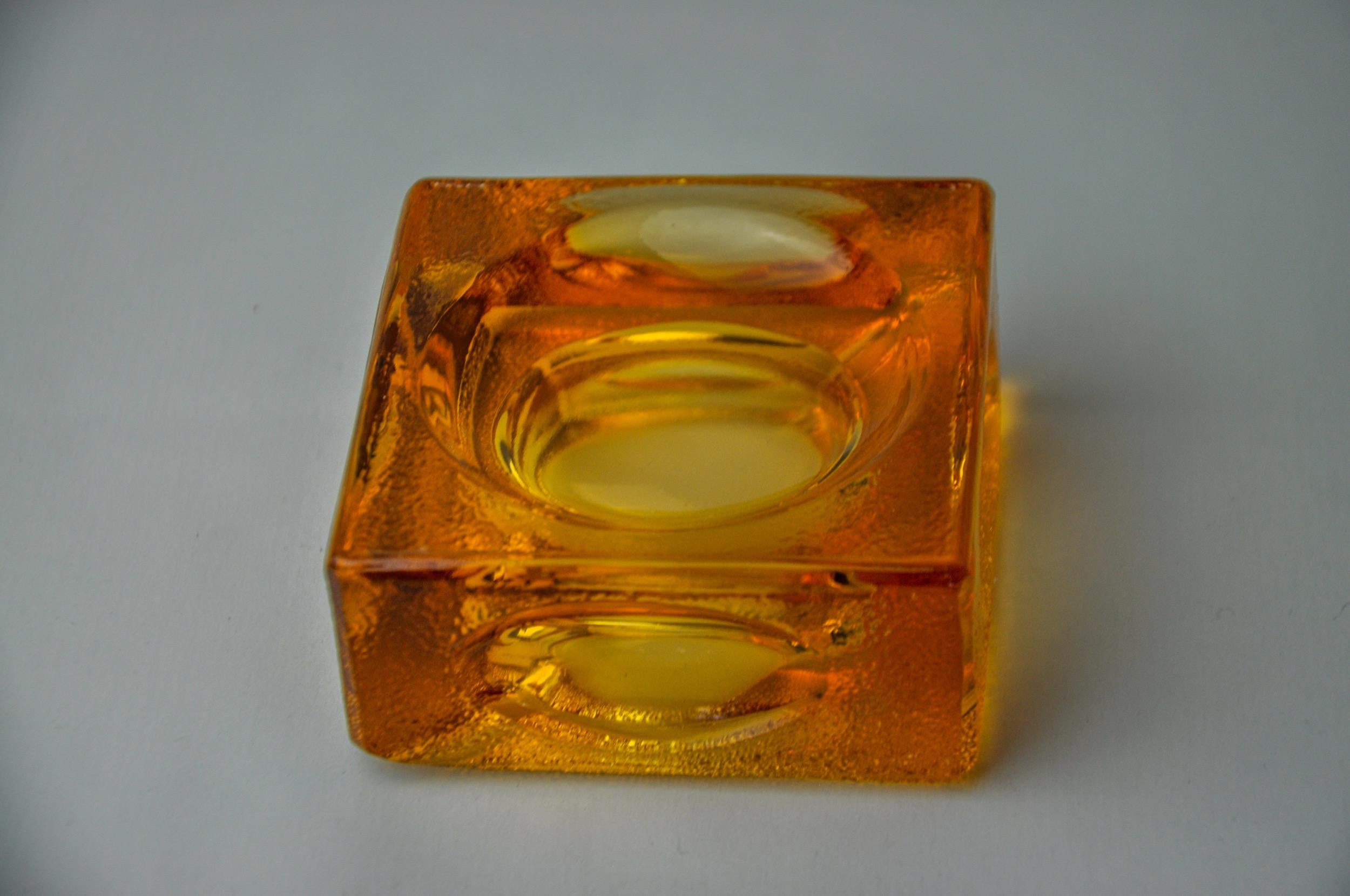 Crystal Orange ice cube ashtray by antonio imperatore, murano glass, italy, 1970 For Sale