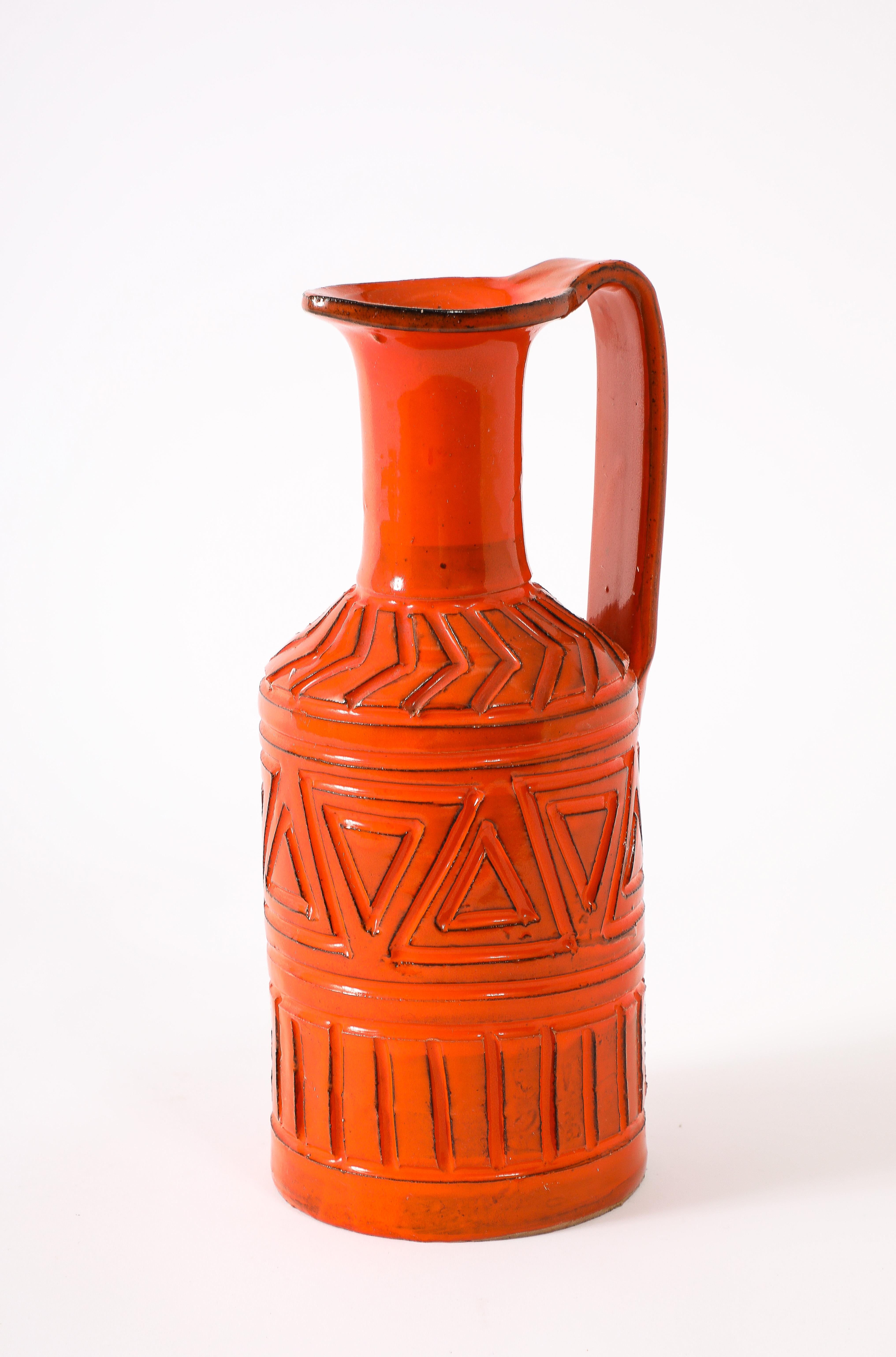Mid-Century moderno Brocca Bitossi in ceramica incisa arancione, Italia, anni '60 in vendita