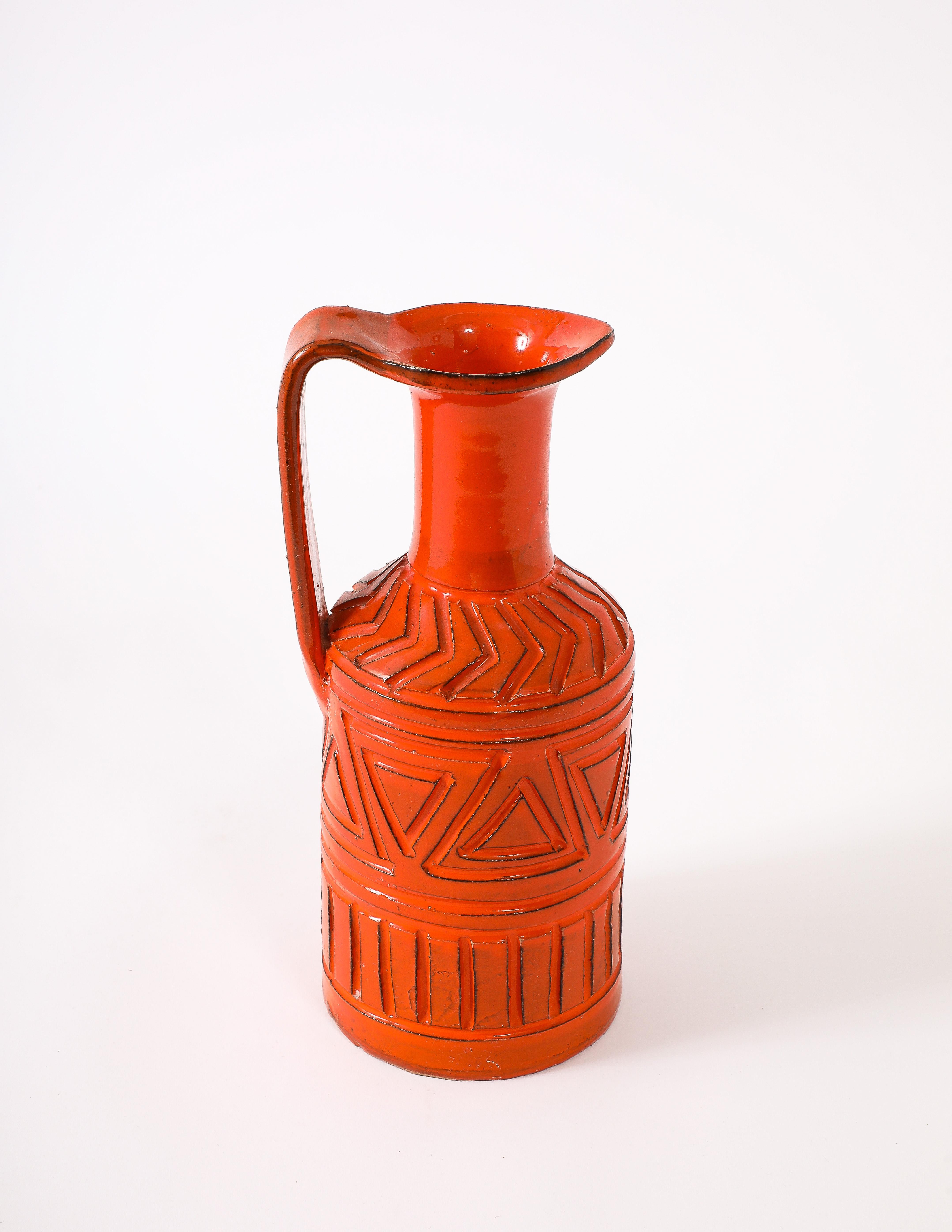 XX secolo Brocca Bitossi in ceramica incisa arancione, Italia, anni '60 in vendita