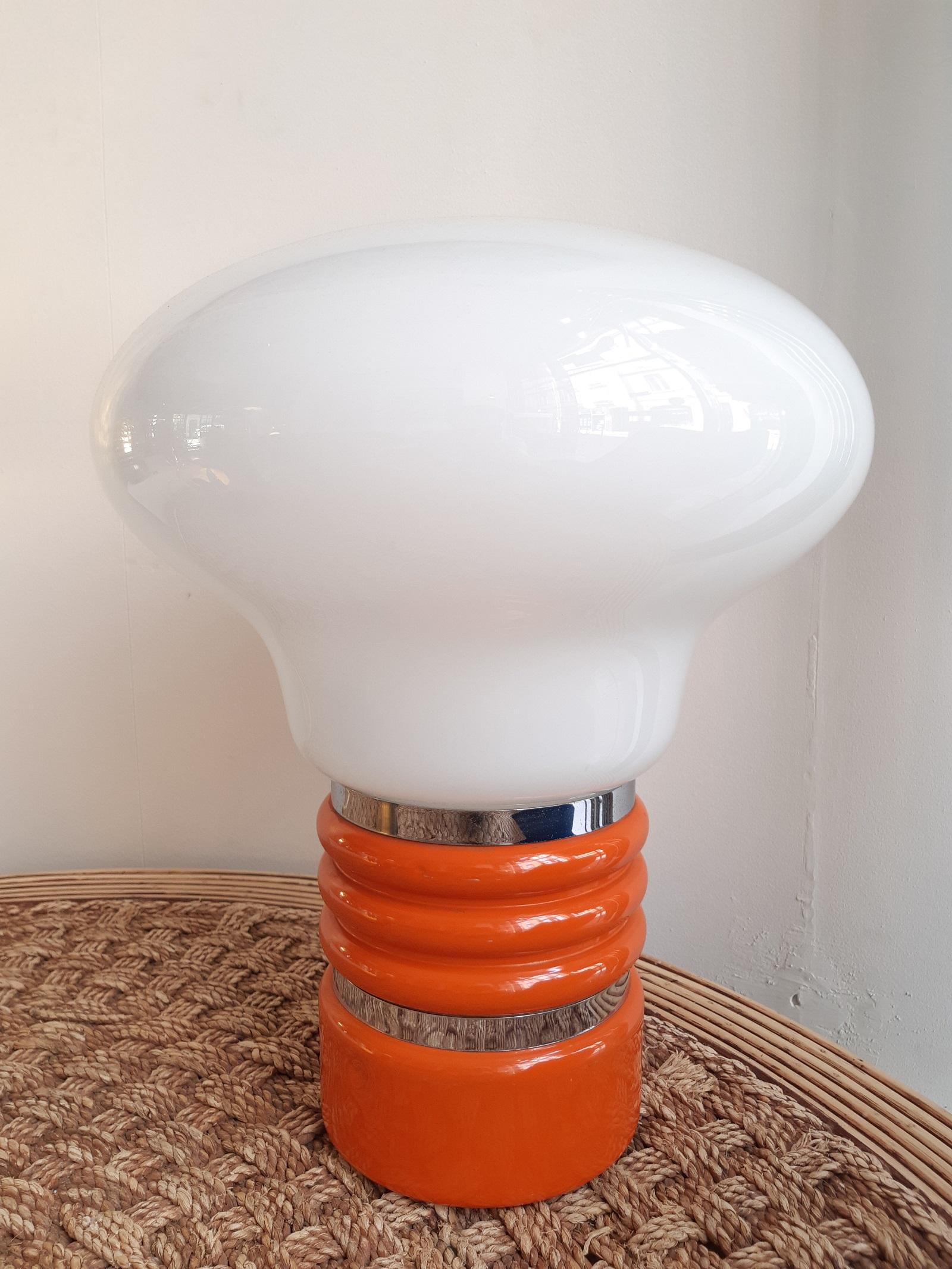 Italienische Glühbirnenlampe in Orange von Enrico Tronconi, Space Age, 1970er Jahre (Metall)