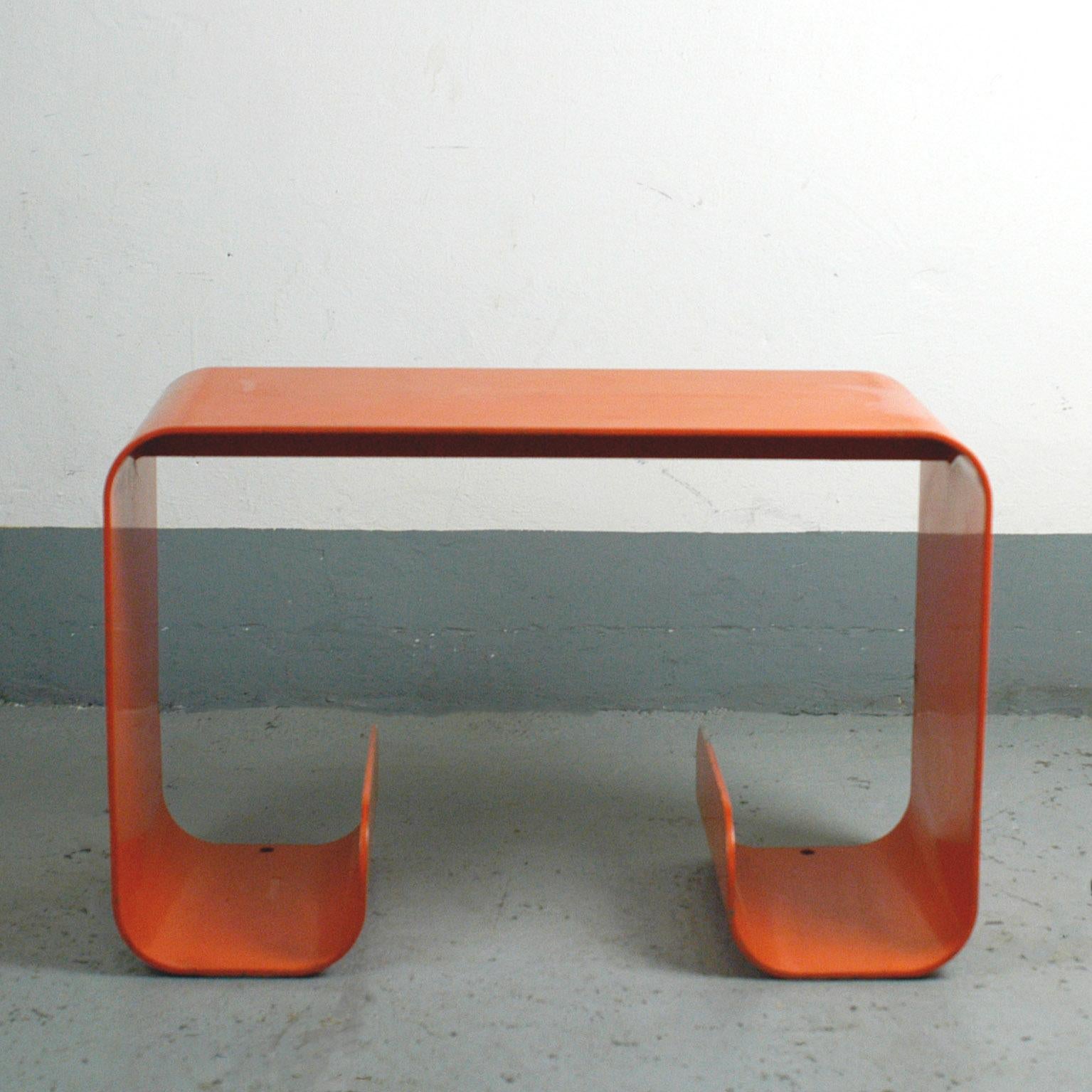 Charming orange lacquered waterfall console table from the 1970s, probably produced in France. Very nice original vintage condition, strong and heavy quality.