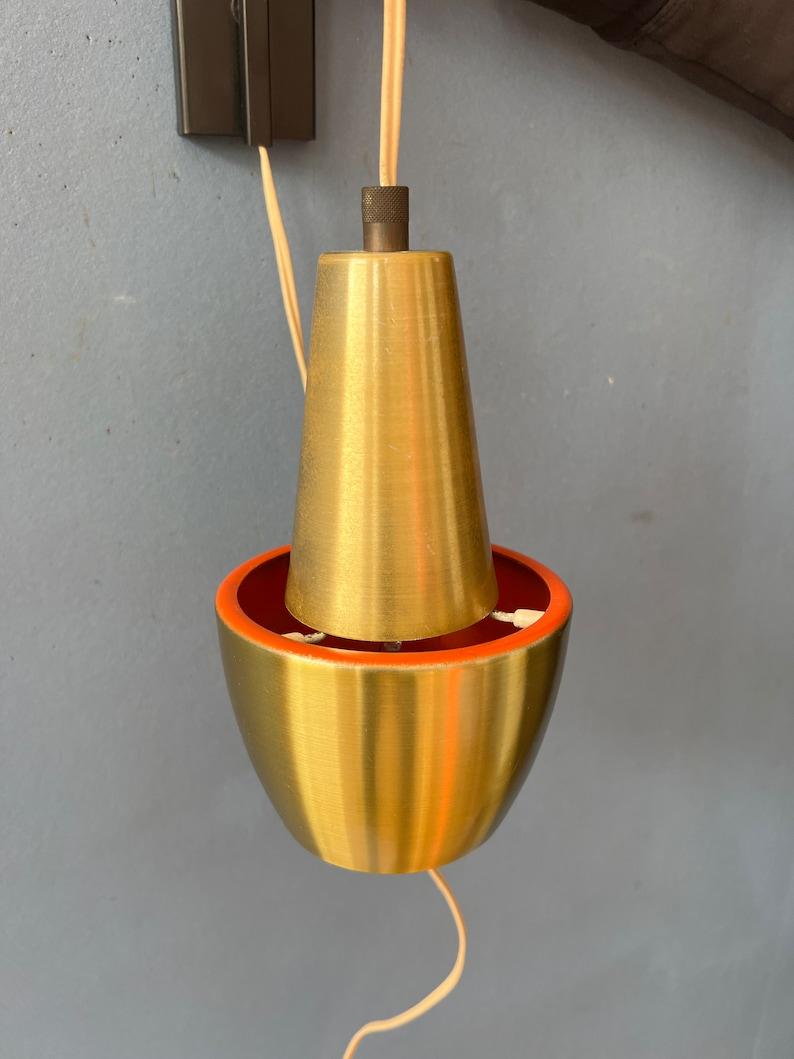 Dänische Mid-Century-Wandleuchte „Rod“ mit orangefarbener Leuchte, Space Age im Angebot 4