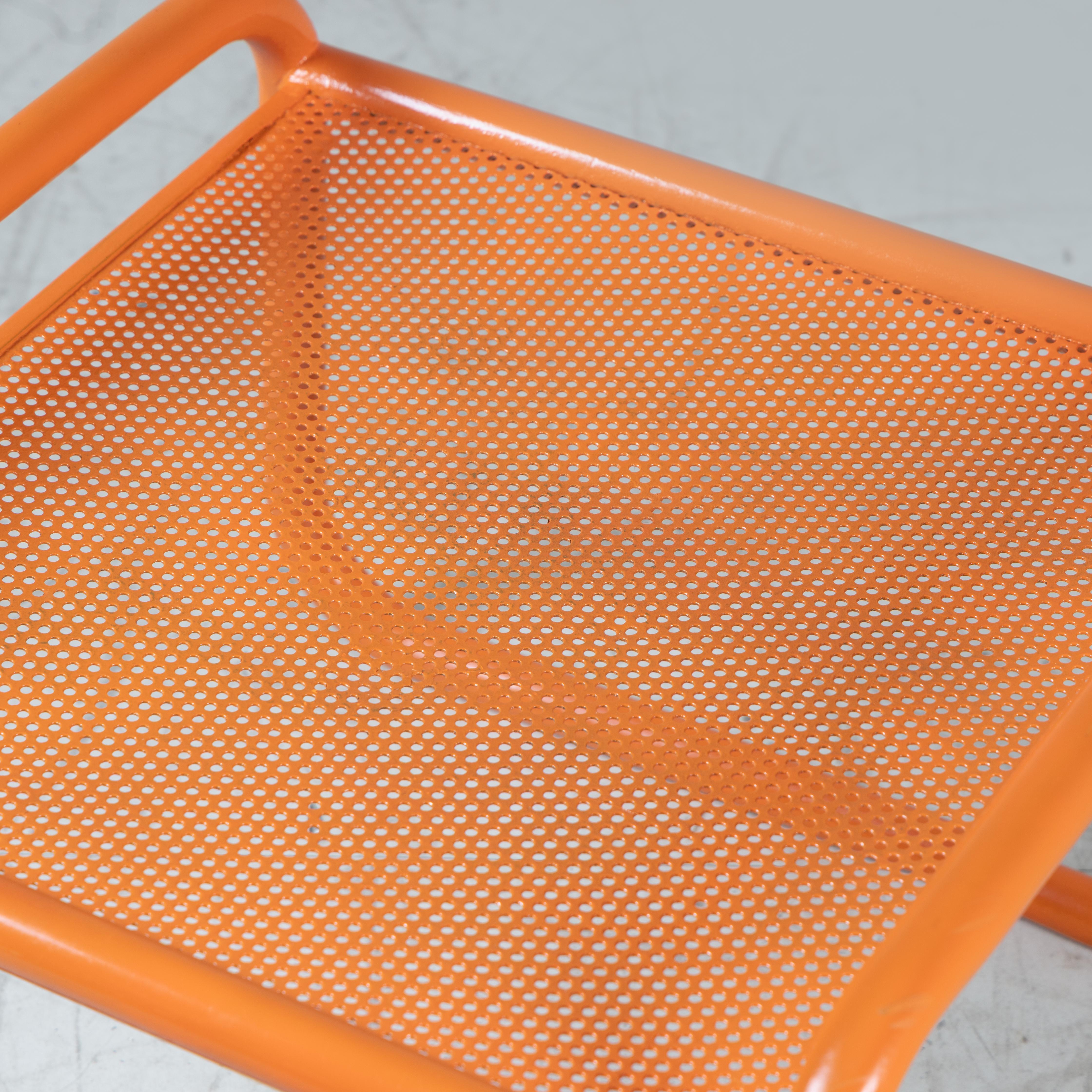 Orange Locus Solus Bank oder einzelner niedriger Tisch by Gae Aulenti Poltronova im Zustand „Gut“ im Angebot in Milano, Lombardia