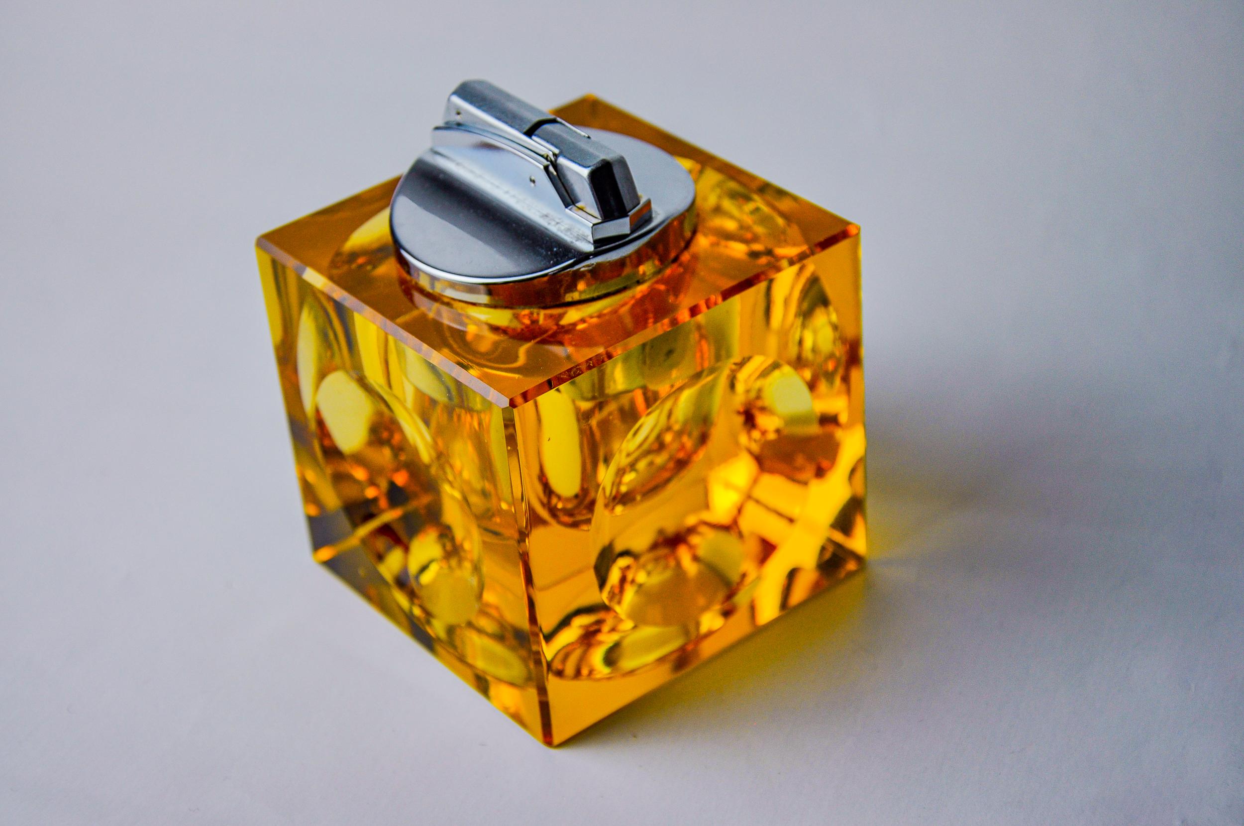 Italian Orange magnifying lighter by Antonio Imperatore, murano glass, Italy, 1970 For Sale