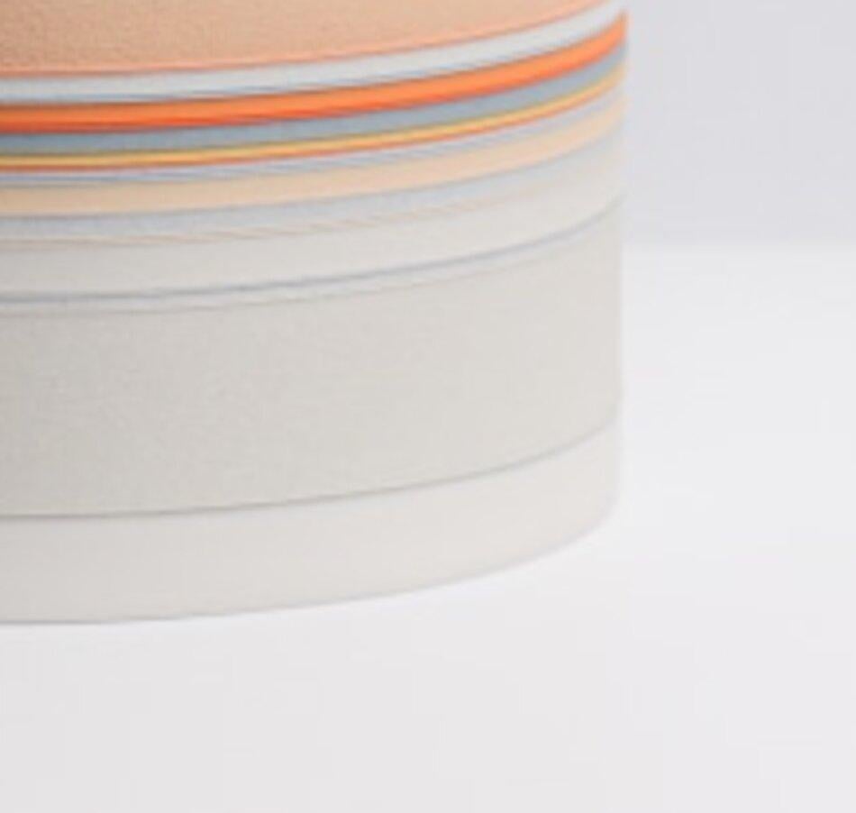 Inglese Vaso medio in porcellana arancione di Rachel Foxwell in vendita