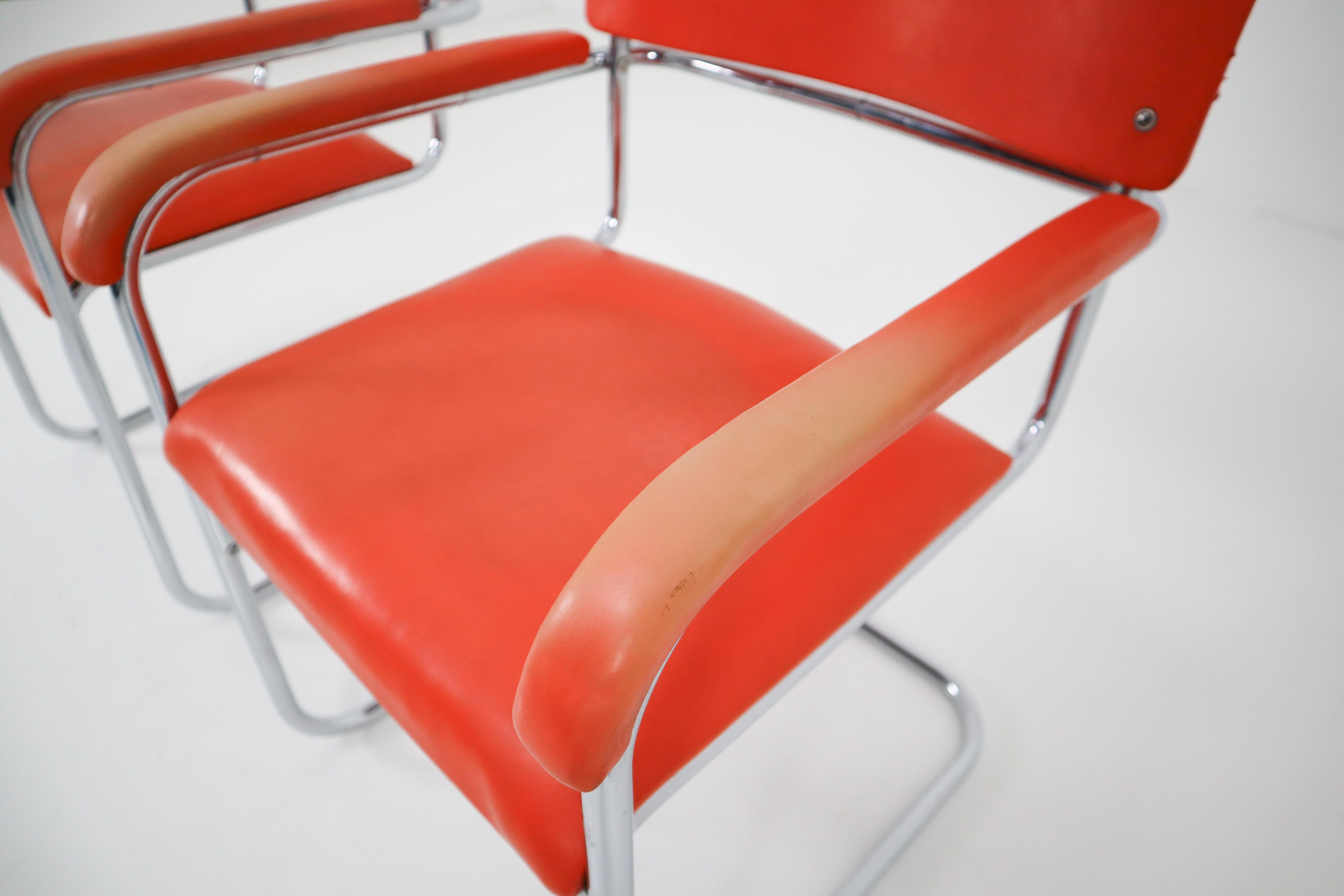 20th Century Orange Mid-Century Modern Bauhaus Chrome Armchairs by Thonet, circa 1930s