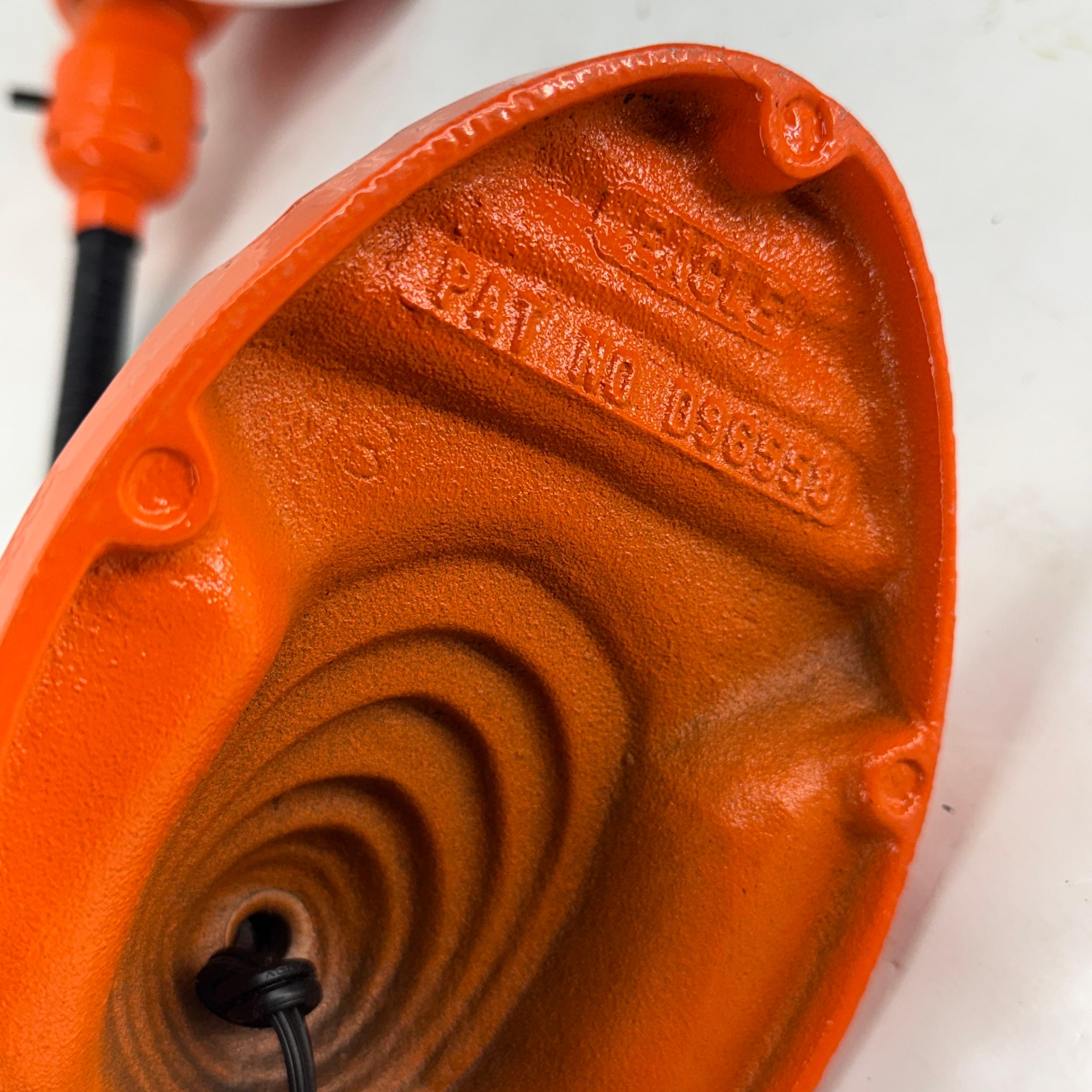 Lámpara de Sobremesa Cuello de Cisne de Metal Naranja Moderna de Mitad de Siglo en venta 1