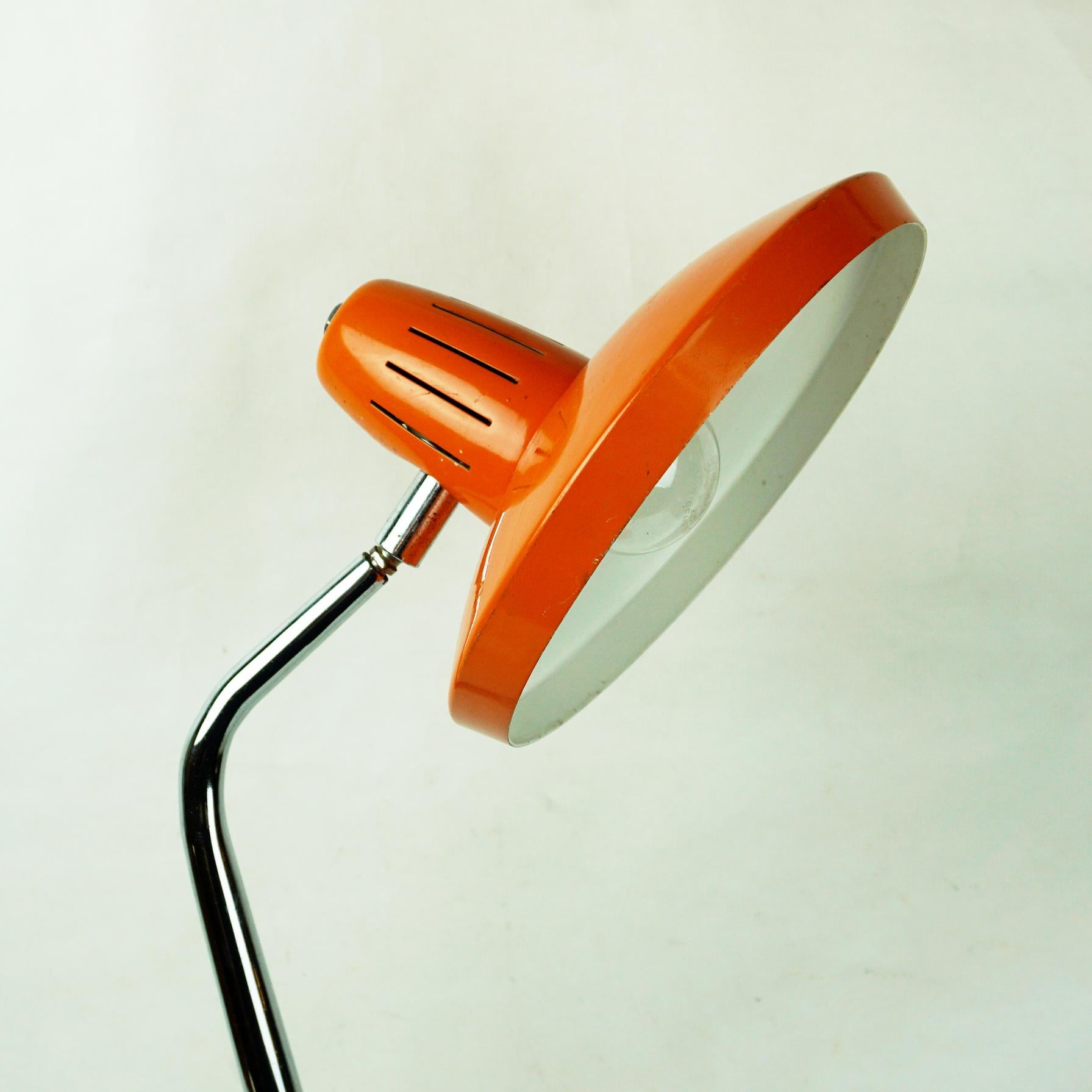 Orange Midcentury Adjustable Desk or Table Lamp by Fase Madrid Spain In Good Condition In Vienna, AT