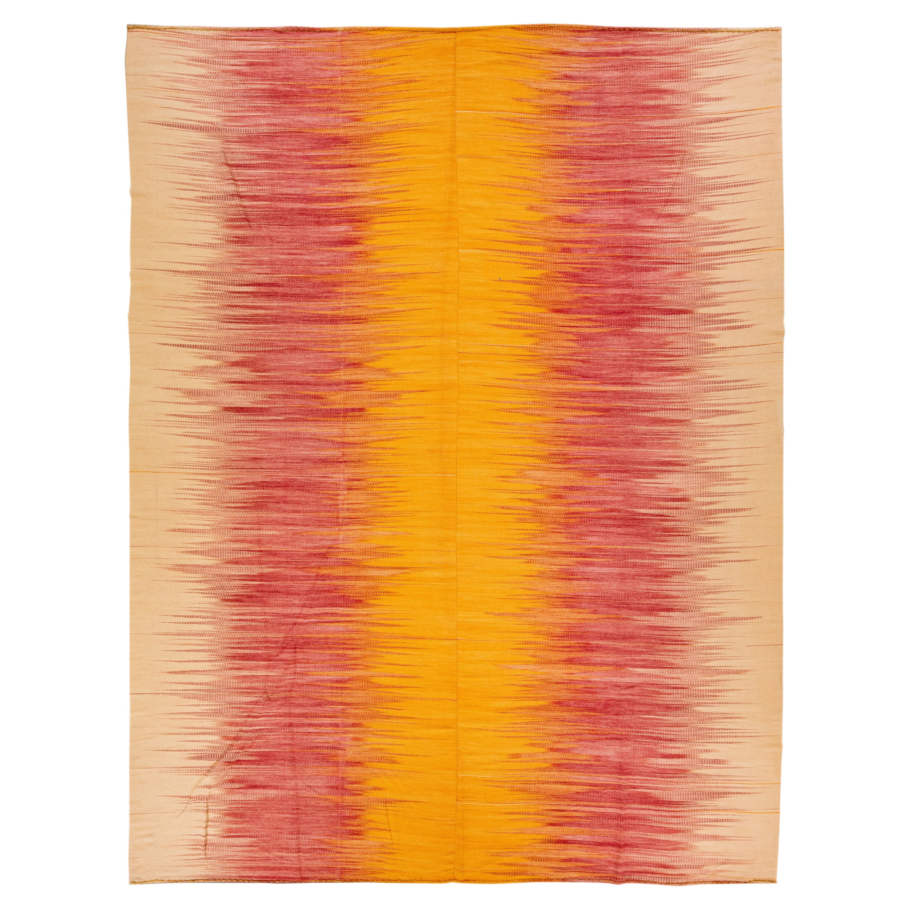 Abstrakter, handgefertigter Oversize-Wollteppich in Flachgewebe, Kelim, Moderner Kelim
