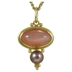 Pendentif en pierre de lune orange et perle noire, Lynn Kathyrn Miller, Lynn K Designs