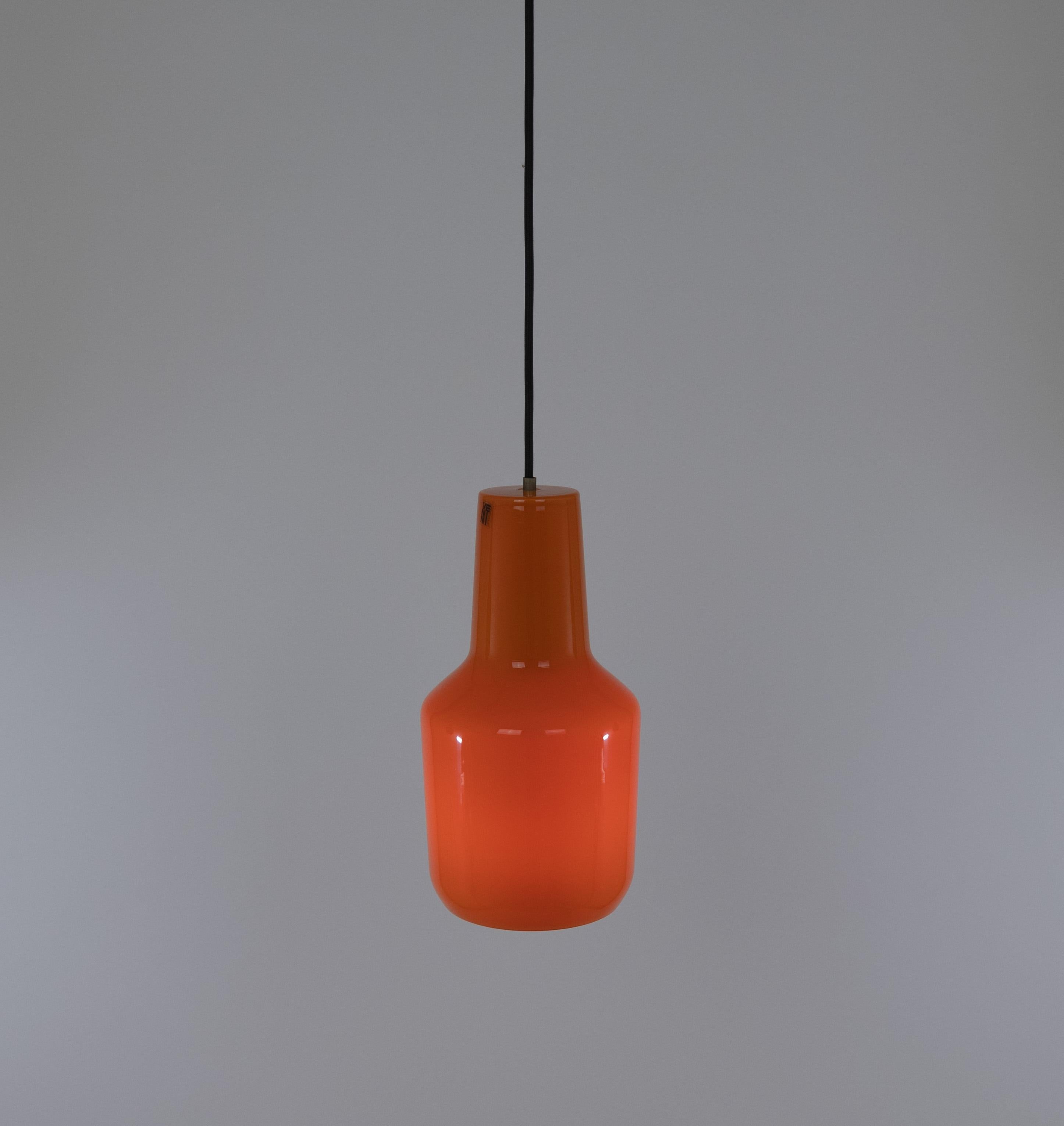 Italian Orange Murano glass pendant by Massimo Vignelli for Venini, 1950s For Sale