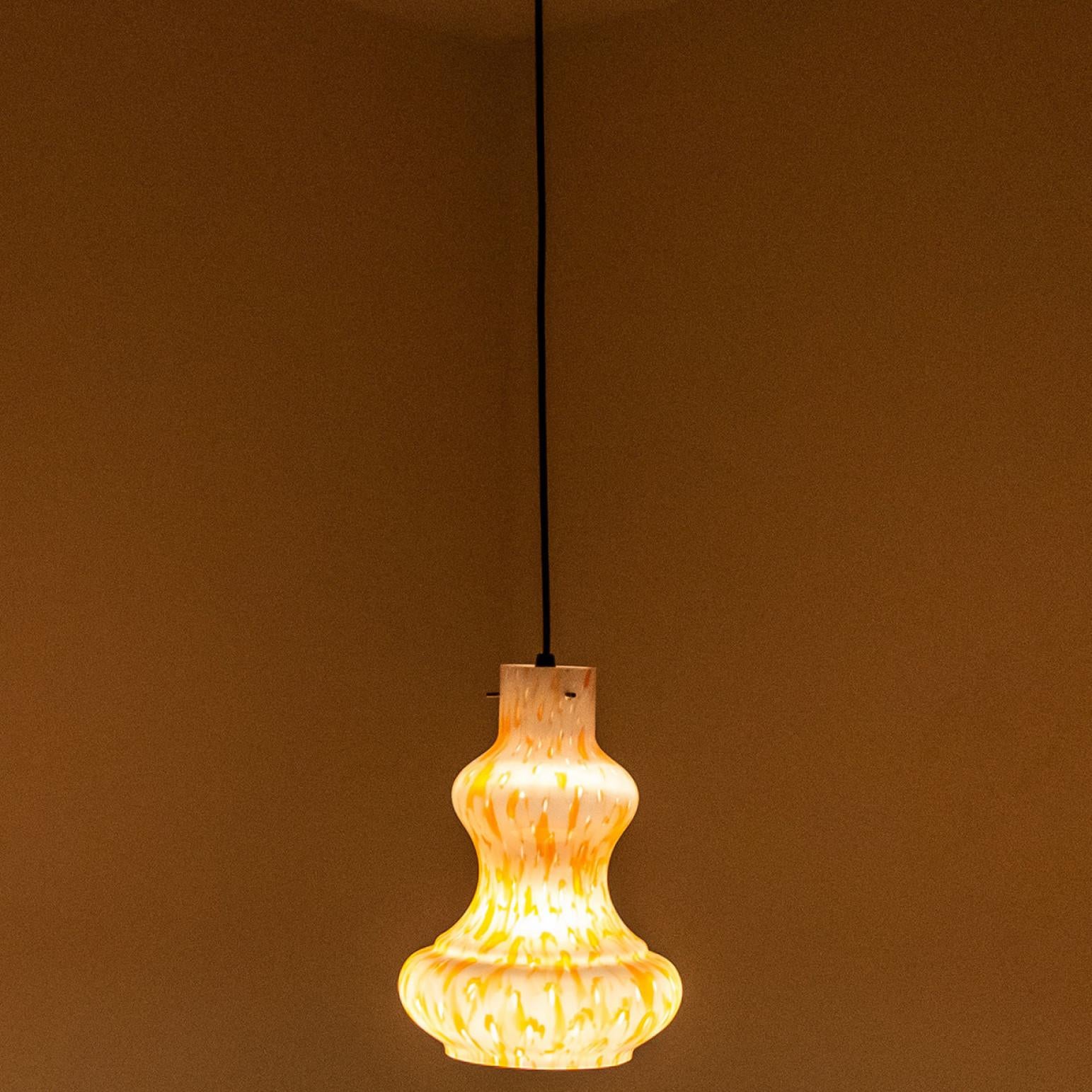 Orange Murano Glass Pendant Light by Massimo Vignelli for Venini, 1960 For Sale 7