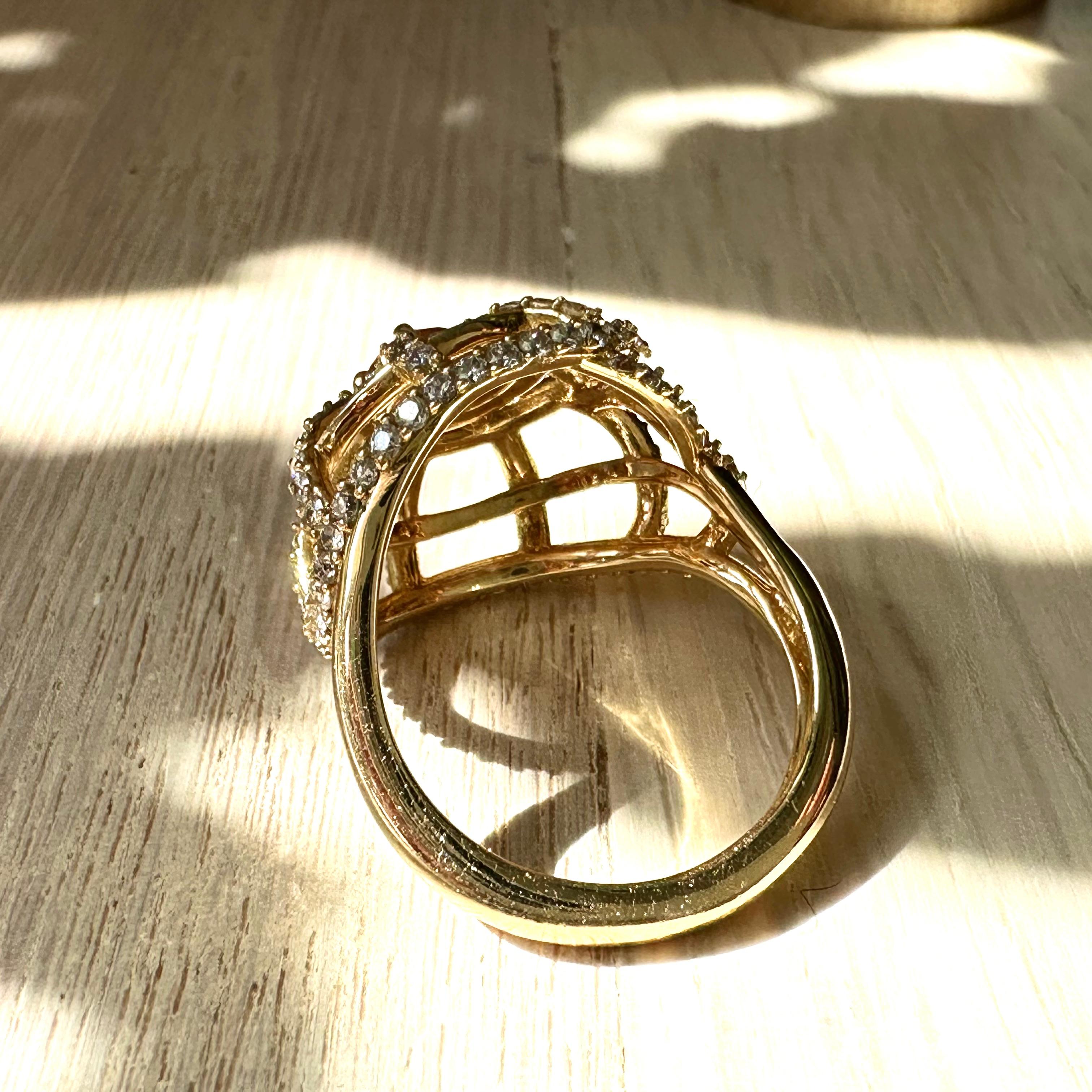 Women's Orange Natural Color Diamond Nautical Shell Ring Pave' Diamonds 18K Gold  For Sale