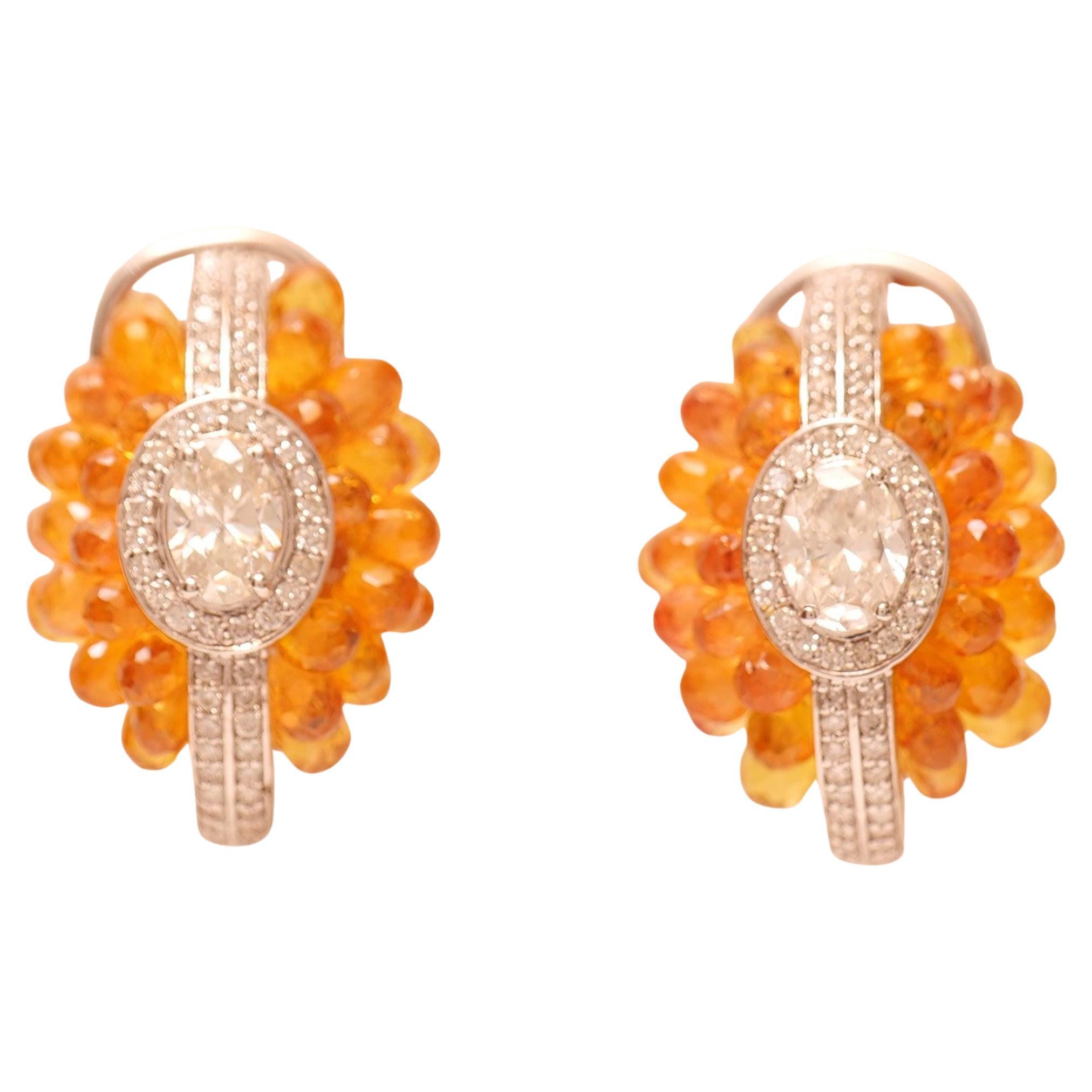 Boucles d'oreilles Huggie en or massif 14k avec saphir naturel orange et diamant (certifié)