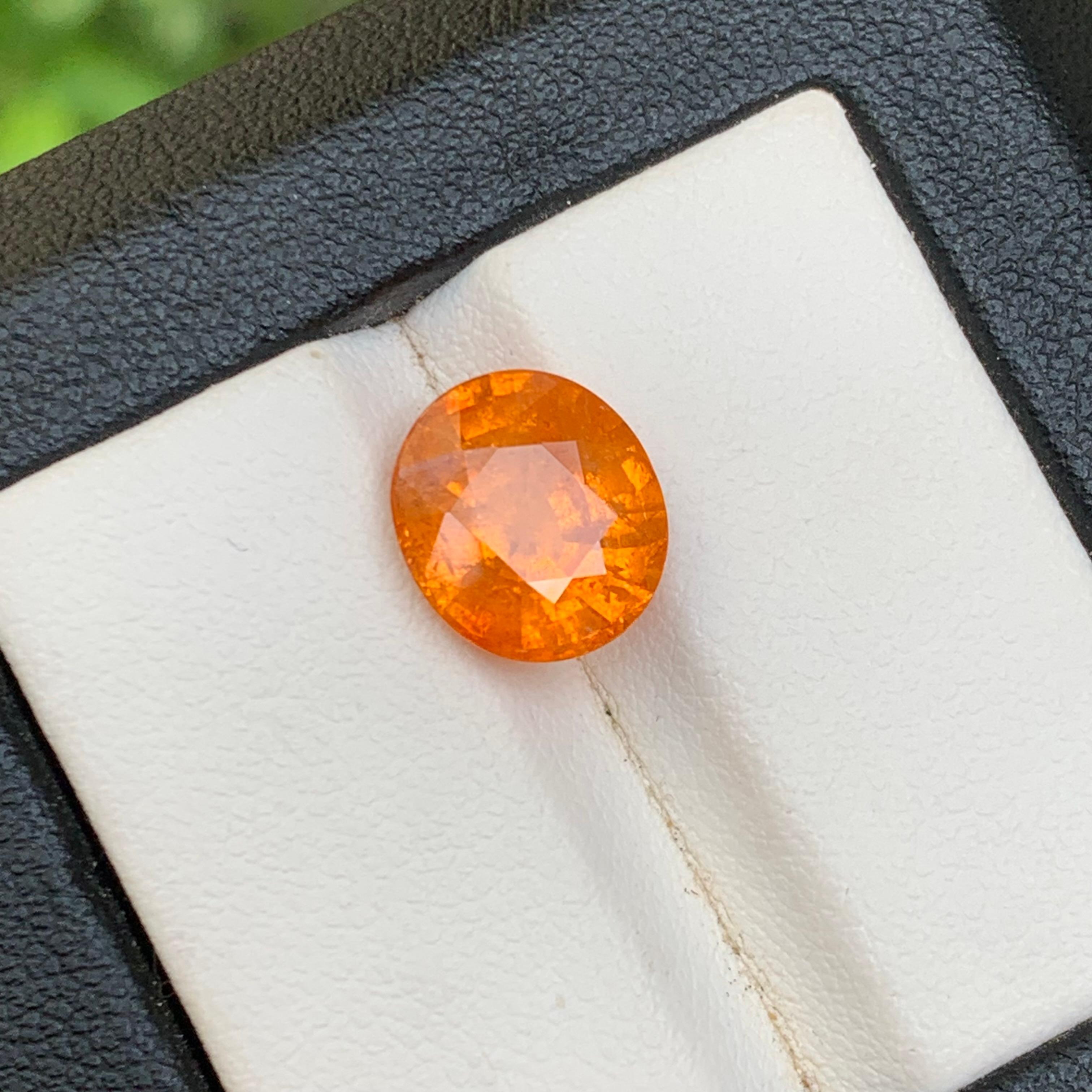 da uomo o donna Spessartite naturale arancione / Spessartine / Granato mandarino sciolto 4,76 Ct in vendita