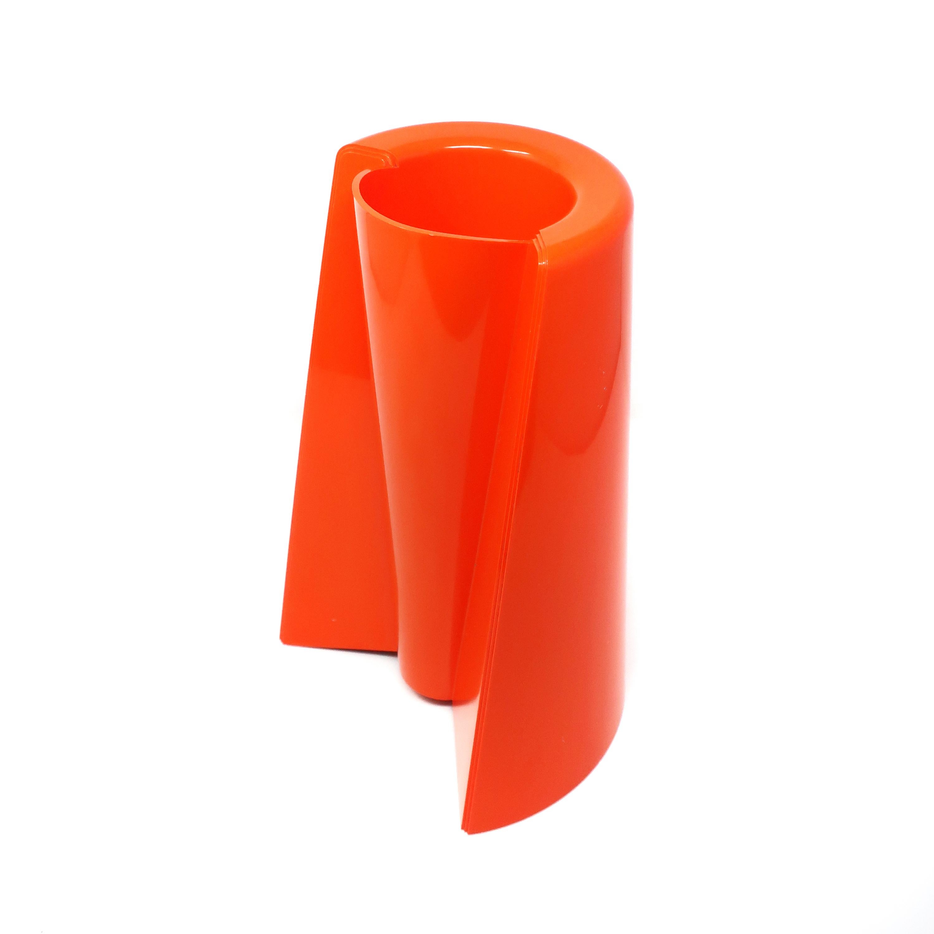 Often described as one of his most notable works, Enzo Mari designed the Pago Pago vase (vase model 3087) for Danese in 1969. (It was later reissued by Alessi, but this is an original Danese production.) Made of injection molded ABS plastic with a