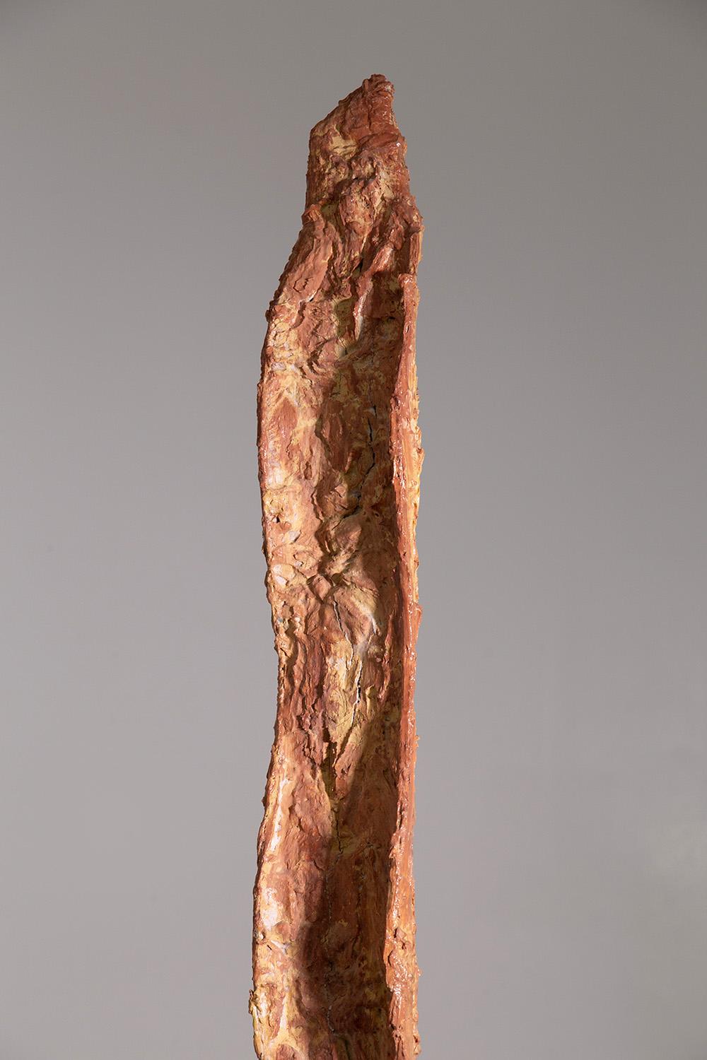 Orange painted iron sculpture by Mario Brunelli In Good Condition For Sale In Milano, IT
