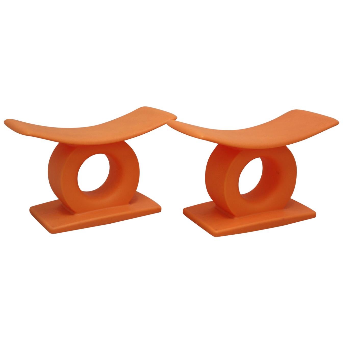 Tabourets en plastique orange Matteo Thun Vintage Tam 2002 Italie