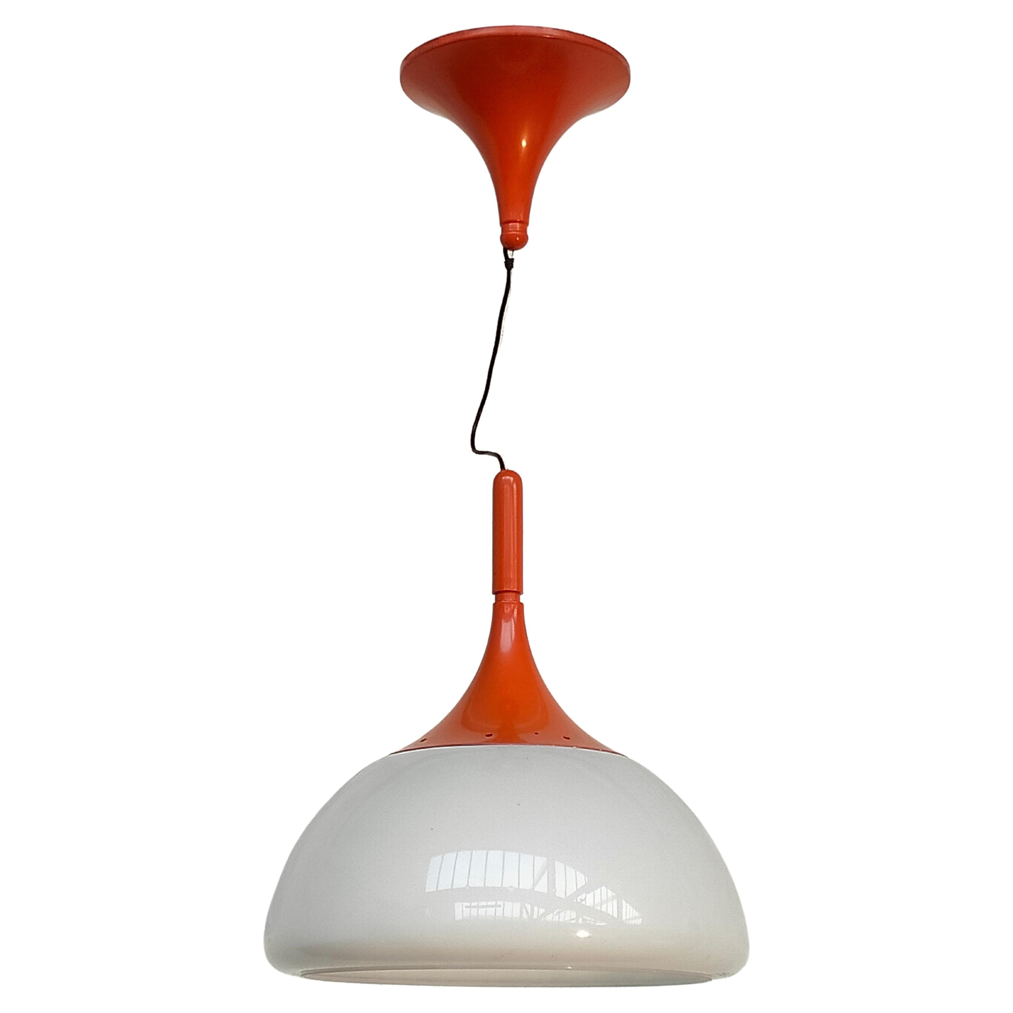 Orangefarbene Pendelleuchte von Elio Martinelli für Martinelli luce 70er Jahre im Angebot