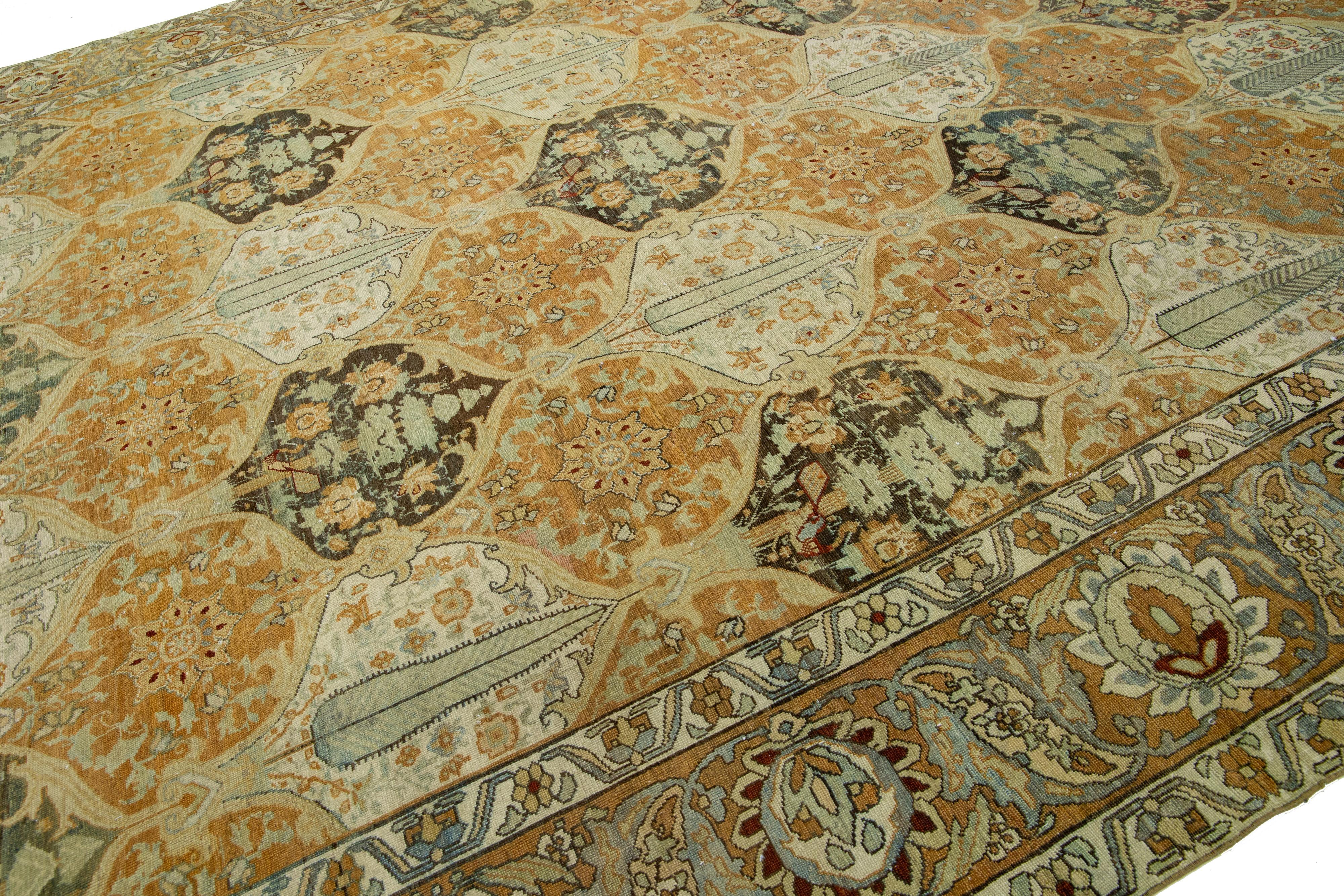 Perse Tapis persan Bakhtiari orange fait à la main avec un motif géométrique en vente