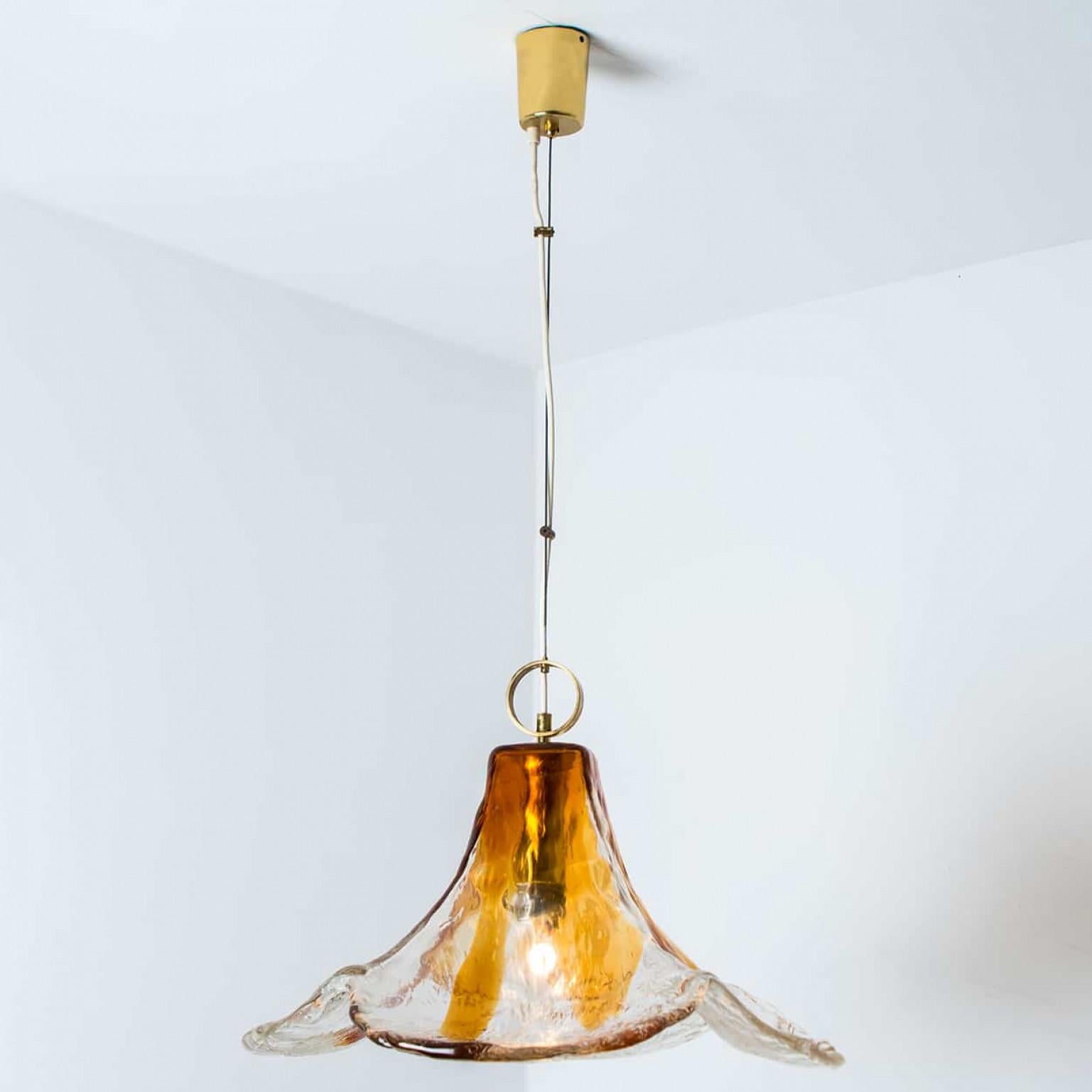 Lámpara Colgante Pétalo Naranja Model By Carlo Nason for Mazzega en venta 3