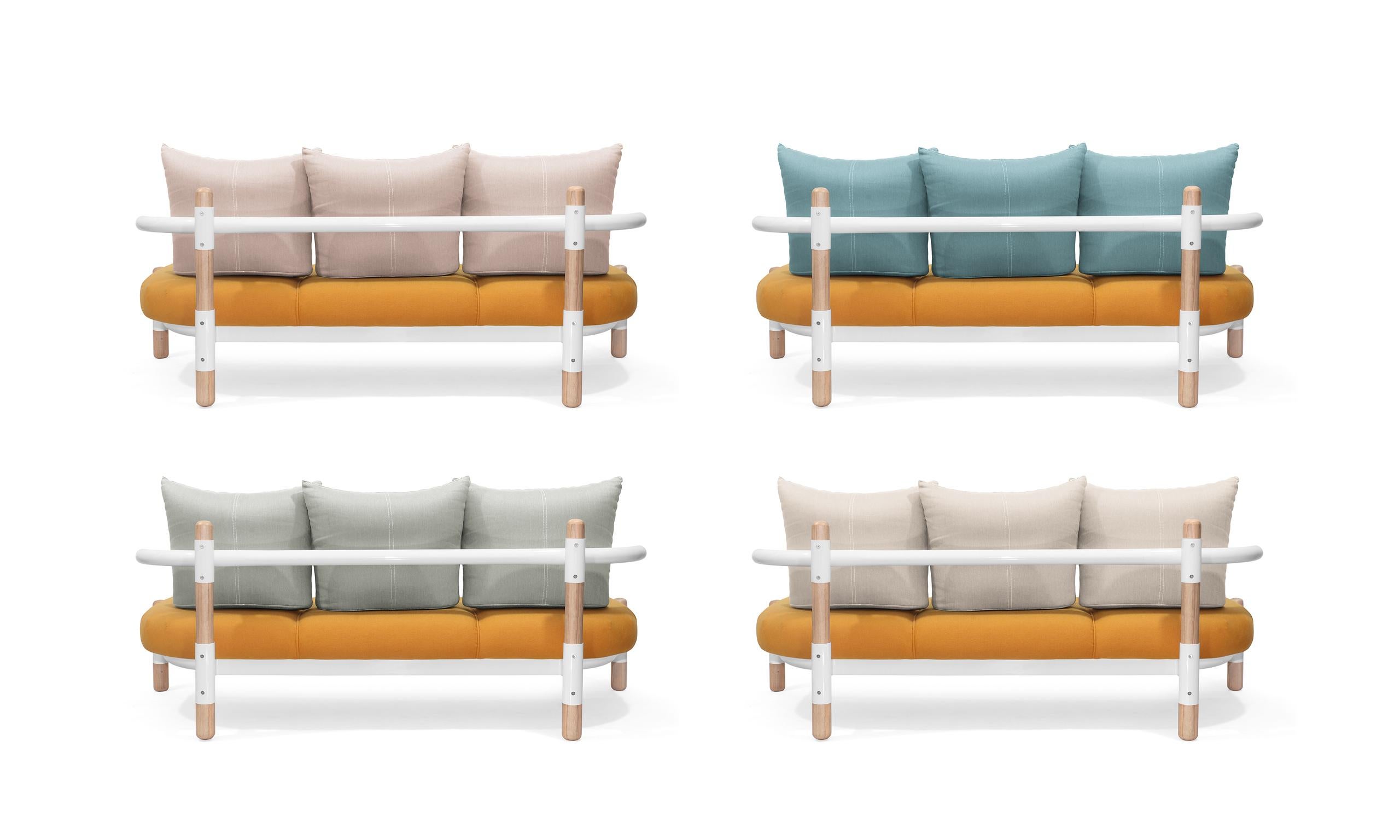 Orange PK15 Three-Seat Sofa, Carbon Steel Structure & Wood Legs by Paulo Kobylka For Sale 2