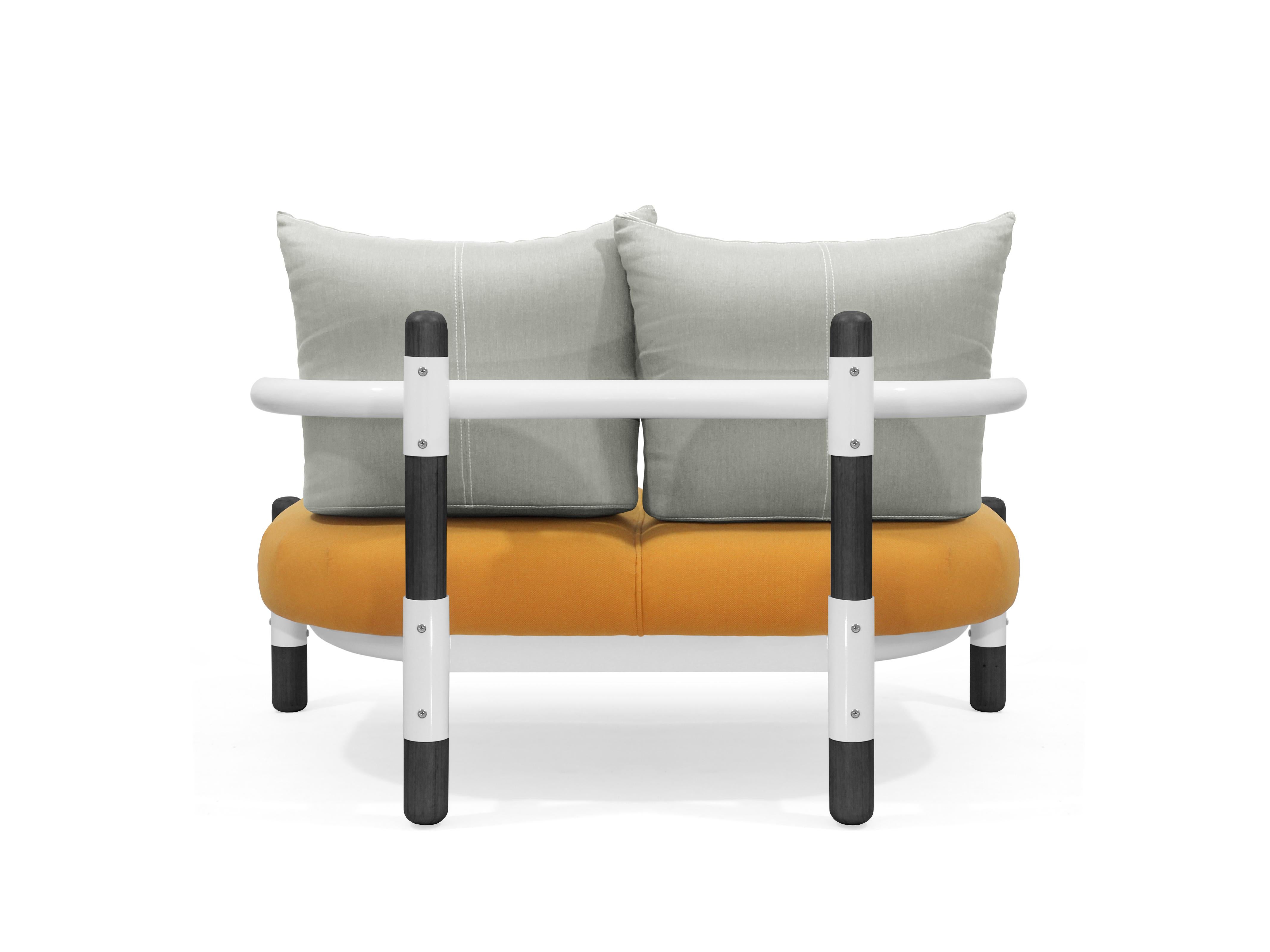 Modern Orange PK15 Two-Seat Sofa, Steel Structure & Ebonized Wood Legs by Paulo Kobylka For Sale