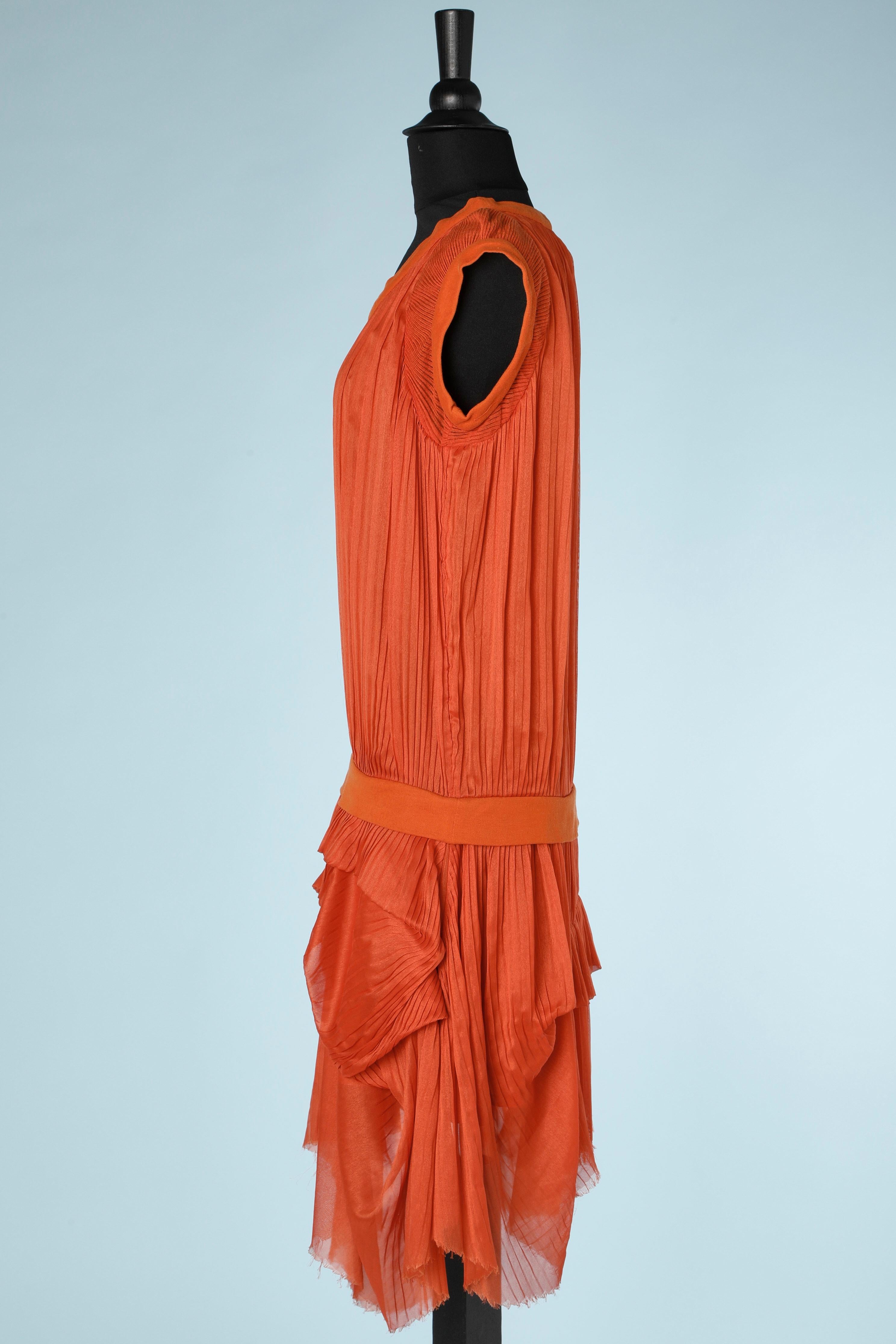 Orange pleated dress Chloé In Good Condition In Saint-Ouen-Sur-Seine, FR