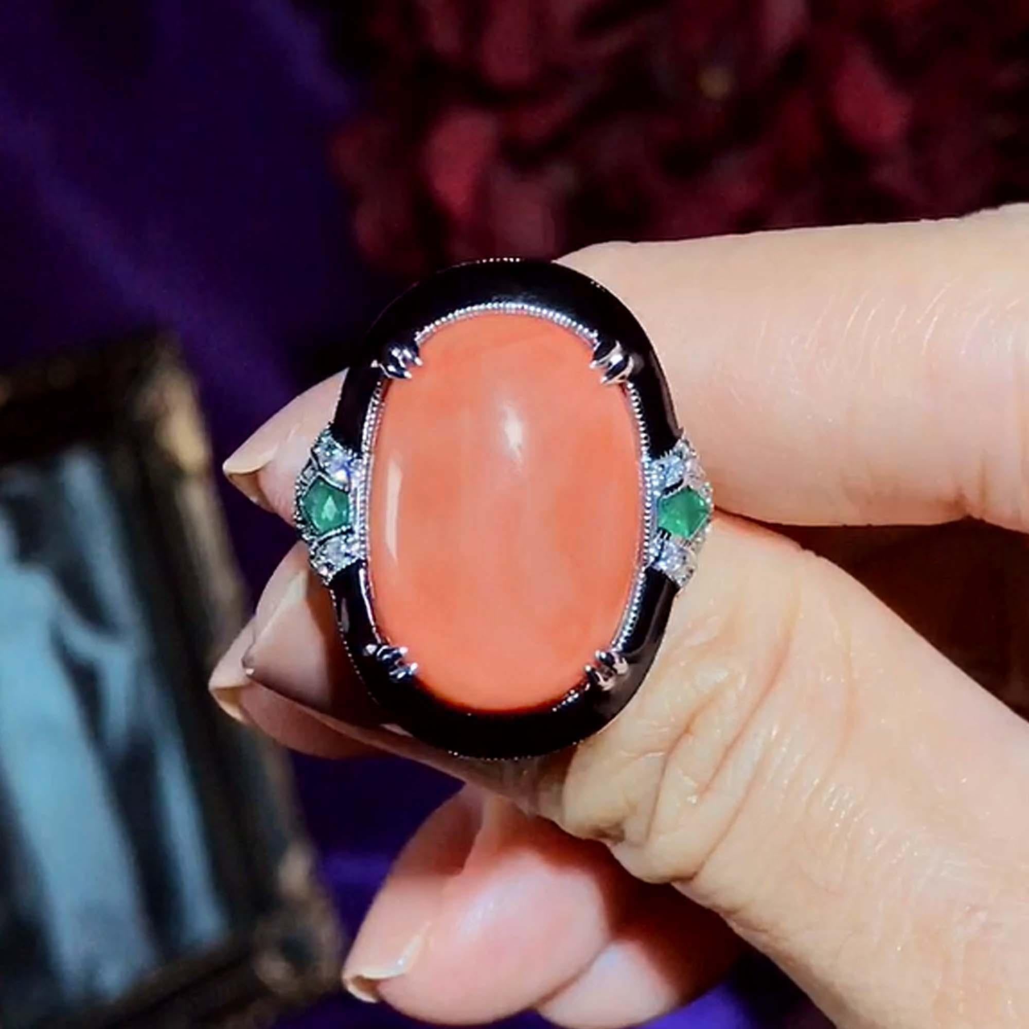 Orange Red Coral Emerald Diamond Art Deco Style 14K White Gold Black Enamel Ring in vendita 4