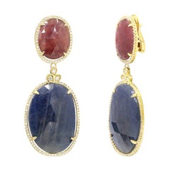 Boucles d'oreilles en or 18 carats avec saphir orange, saphir bleu et diamant