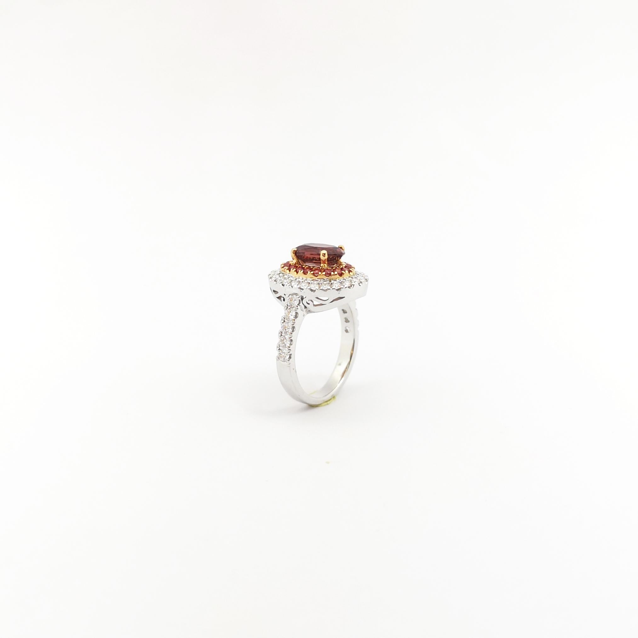 Orange Sapphire and Diamond Ring in 18K White Gold Settings For Sale 4