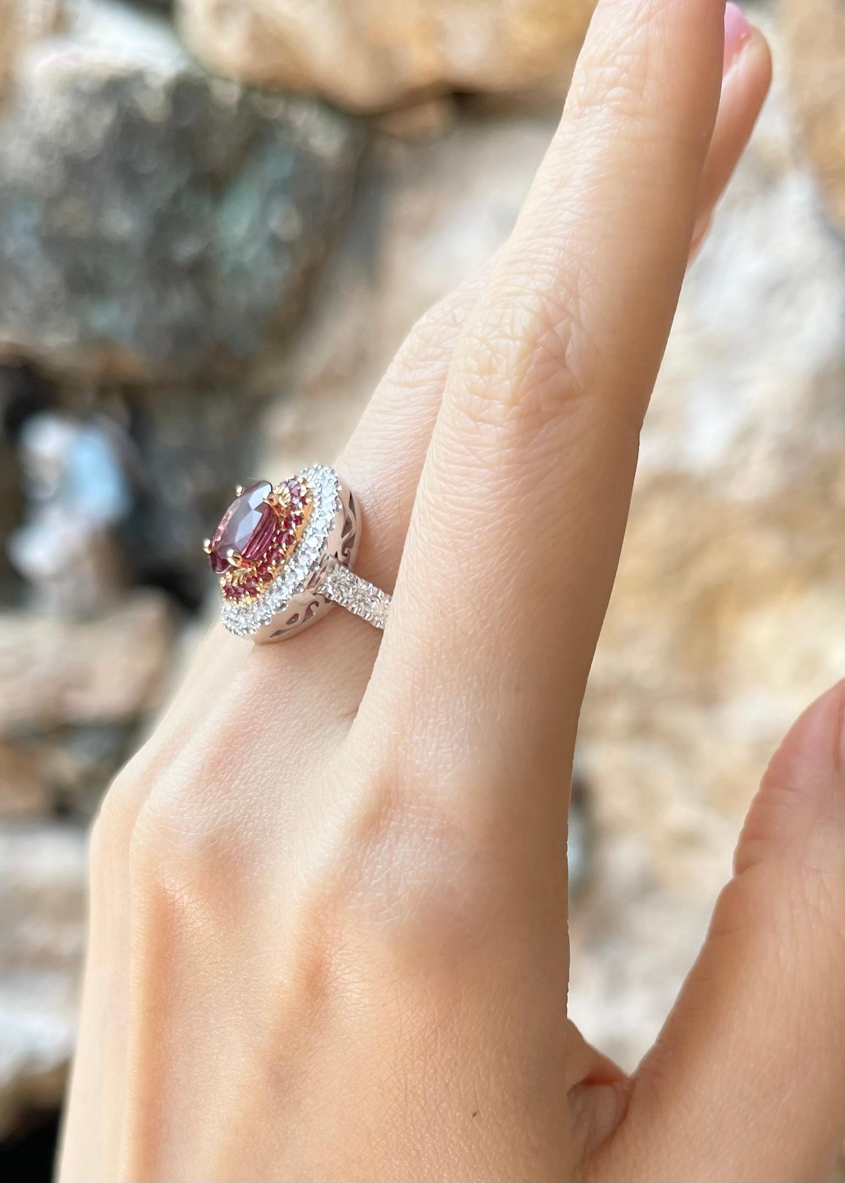 Oval Cut Orange Sapphire and Diamond Ring in 18K White Gold Settings For Sale