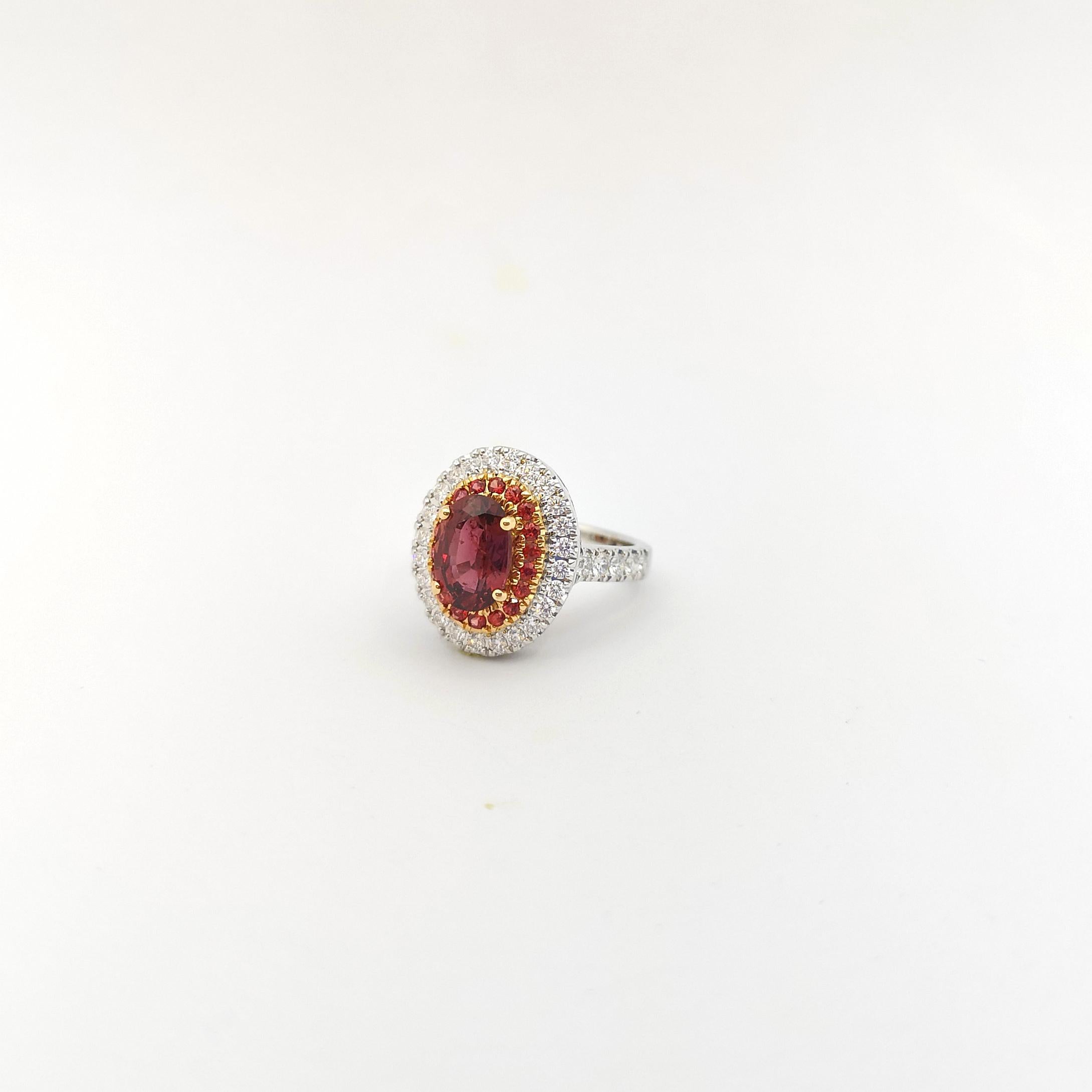 Orange Sapphire and Diamond Ring in 18K White Gold Settings For Sale 2