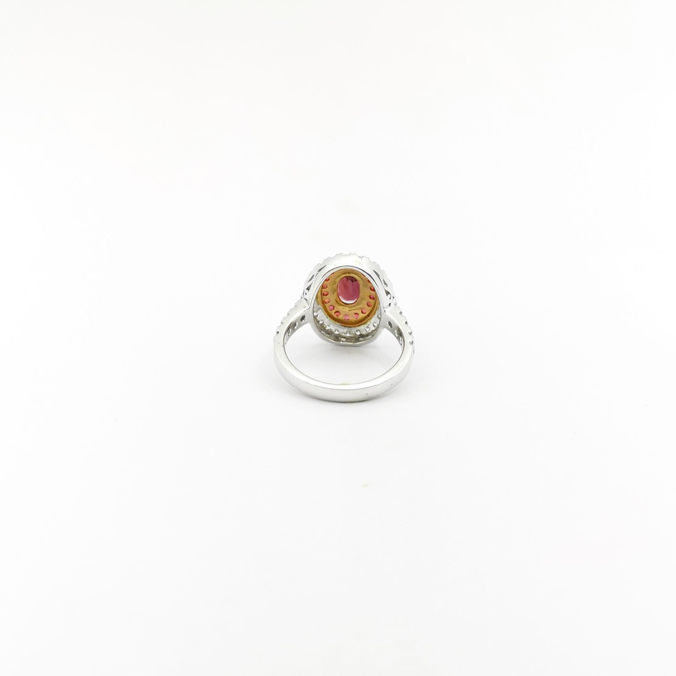 Orange Sapphire and Diamond Ring in 18K White Gold Settings For Sale 3