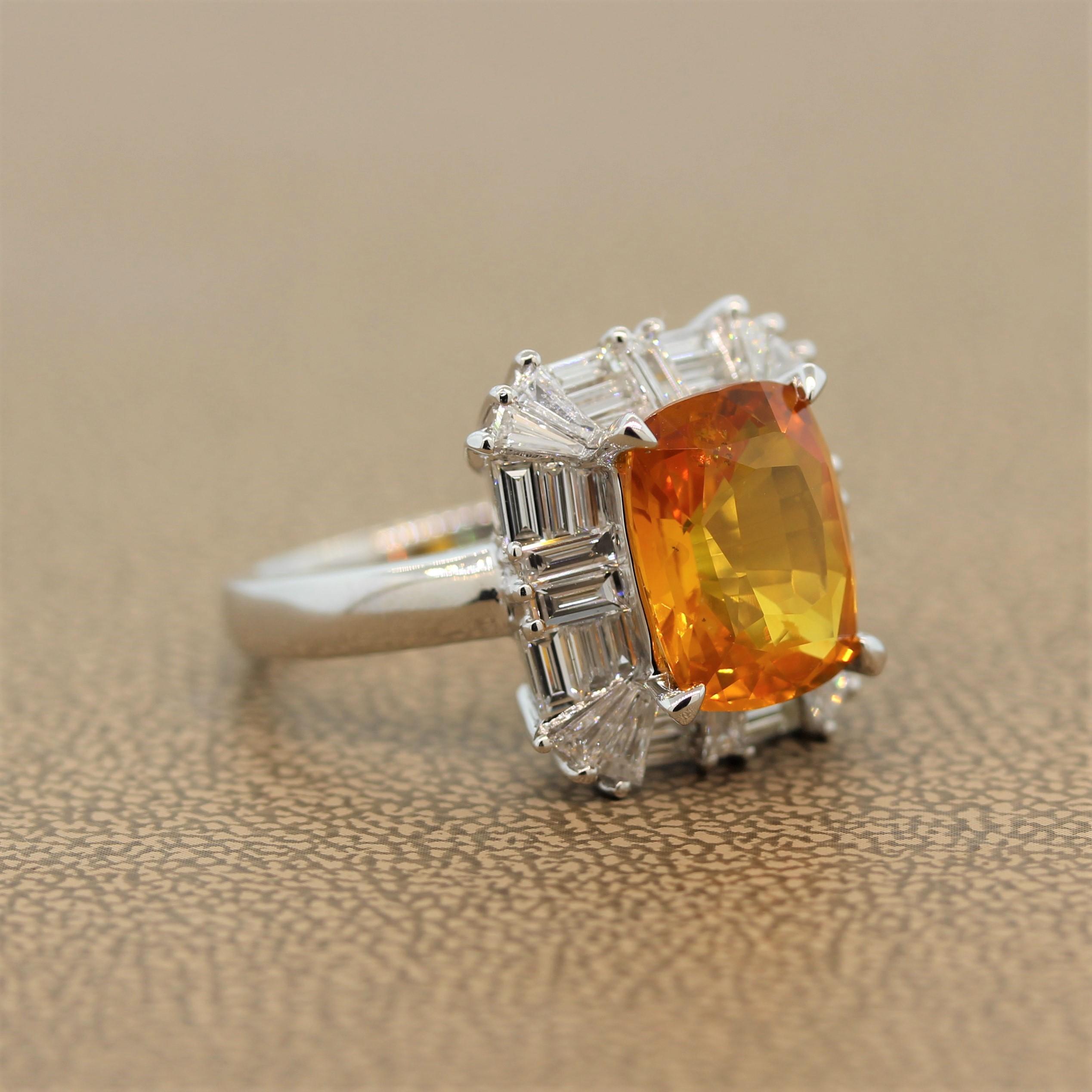 Orange Sapphire Diamond Gold Ring In New Condition In Beverly Hills, CA