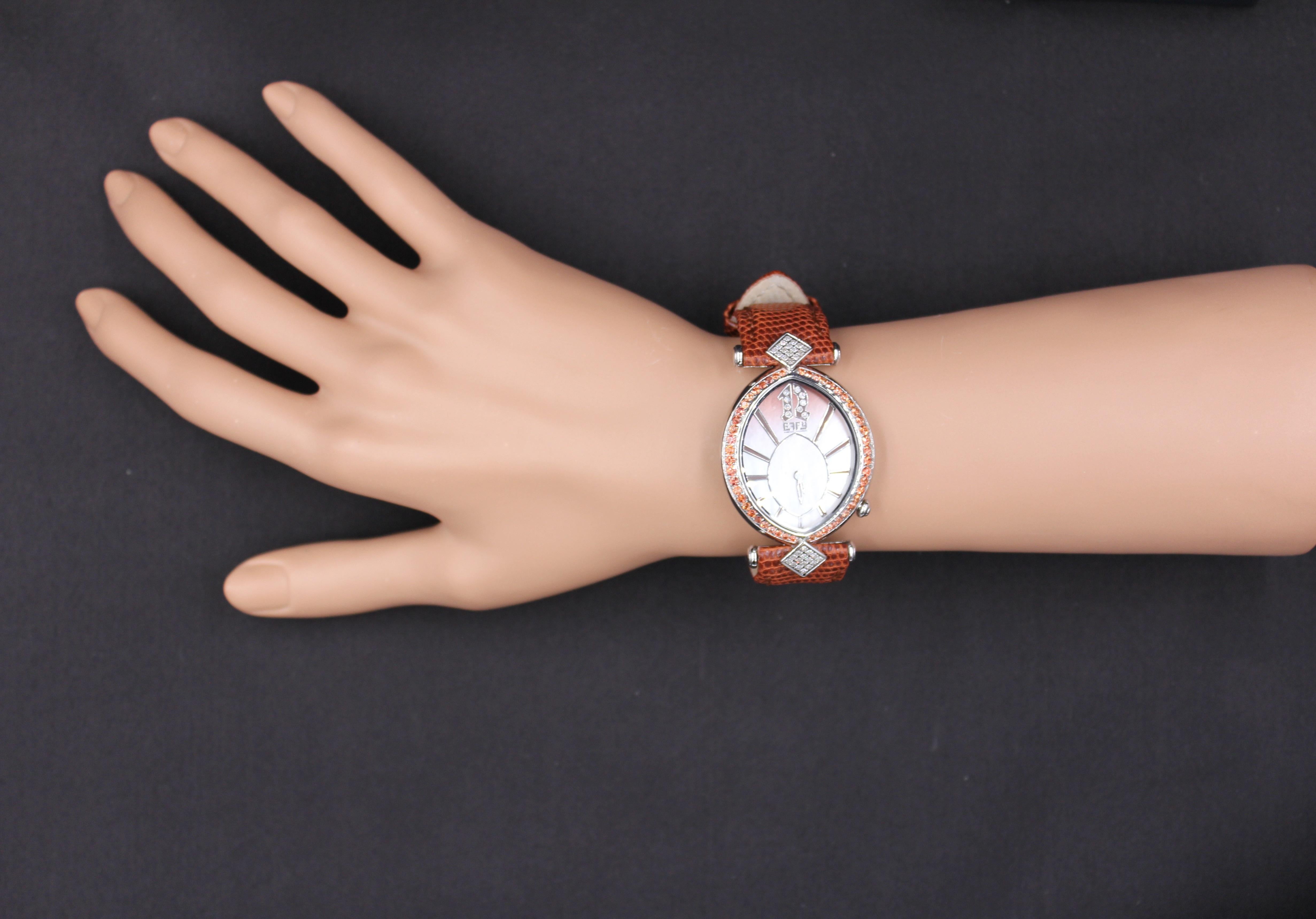 De las mujeres Reloj de lujo de cuarzo suizo con correa de piel exótica, zafiro naranja, diamantes y esfera pavé en venta