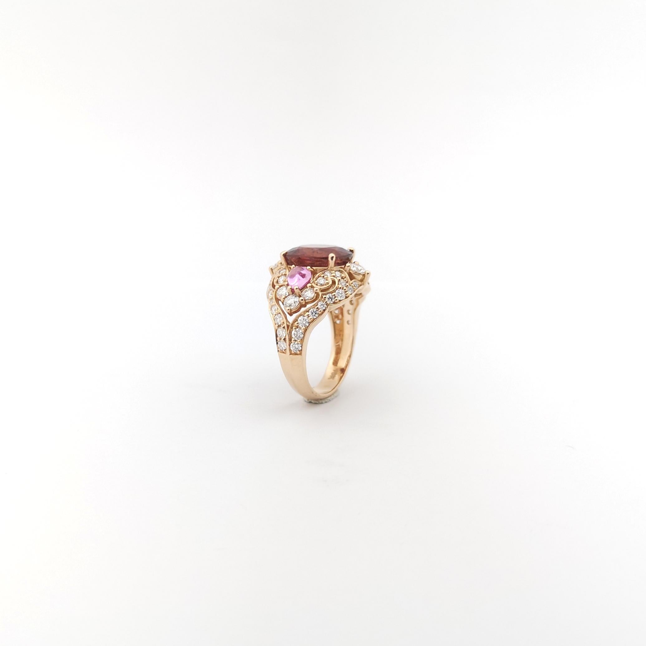 Orange Sapphire, Pink Sapphire and Diamond Ring set in 18K Rose Gold Settings For Sale 8