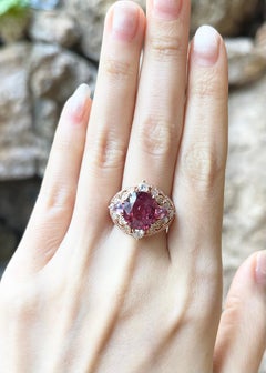 Certified Unheated Orange Sapphire, Pink Sapphire, Diamond Ring in 18K Rose Gold