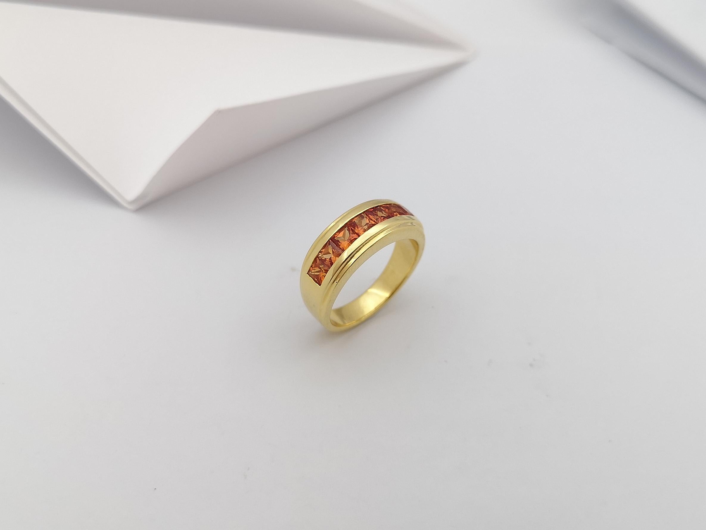 Orange Sapphire Ring Set in 18 Karat Gold Settings For Sale 6