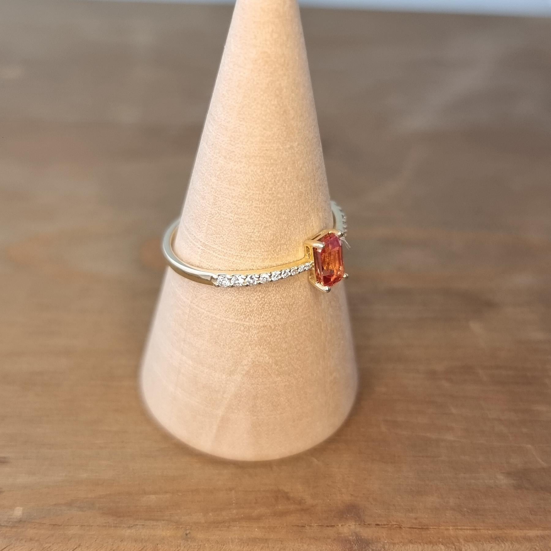 Orange Sapphire Ring with Accent White Diamonds in 14K Yellow Gold For Sale 1