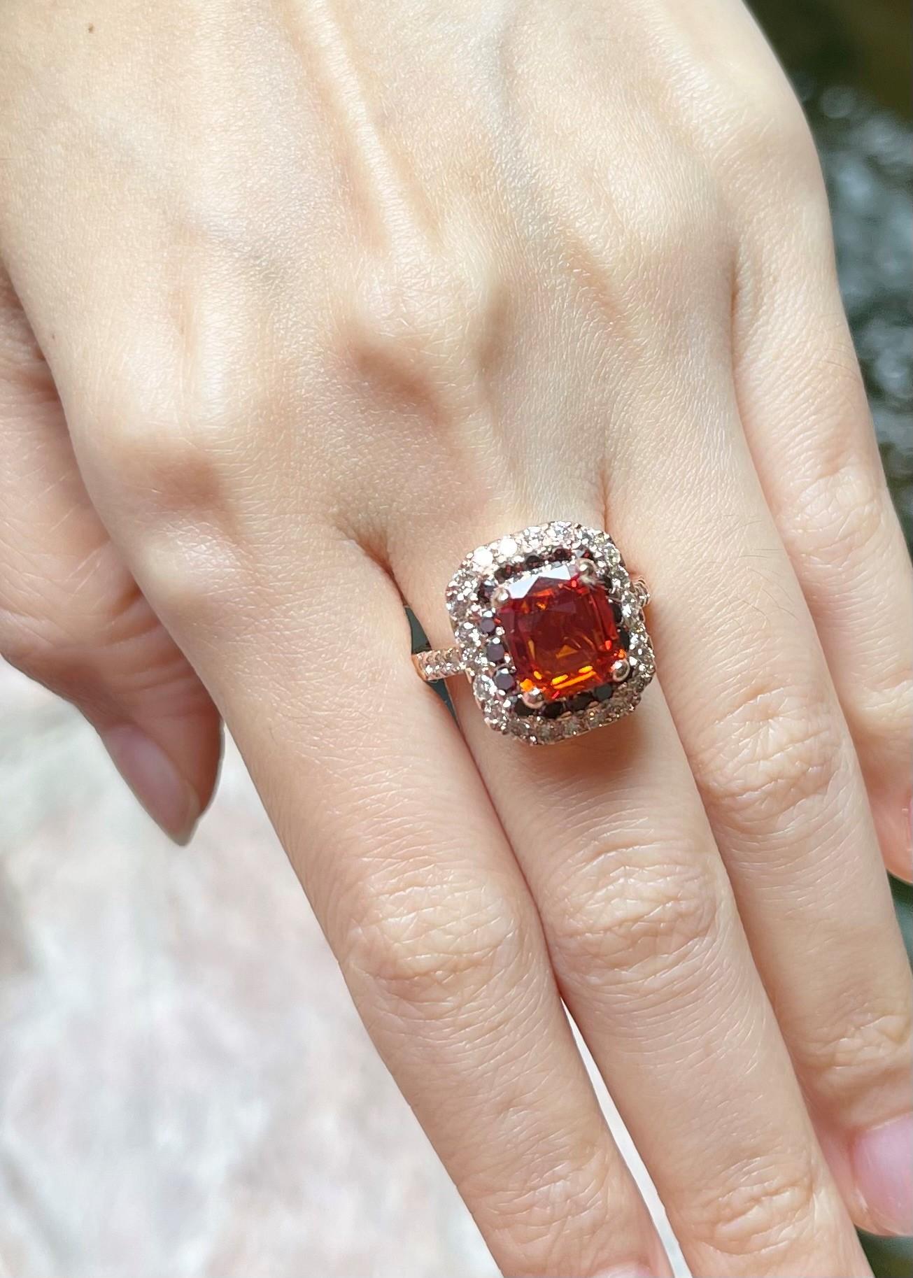 Contemporary Orange Sapphire, Treated Orange Diamond and Brown Diamond Ring in 18K Rose Gold For Sale