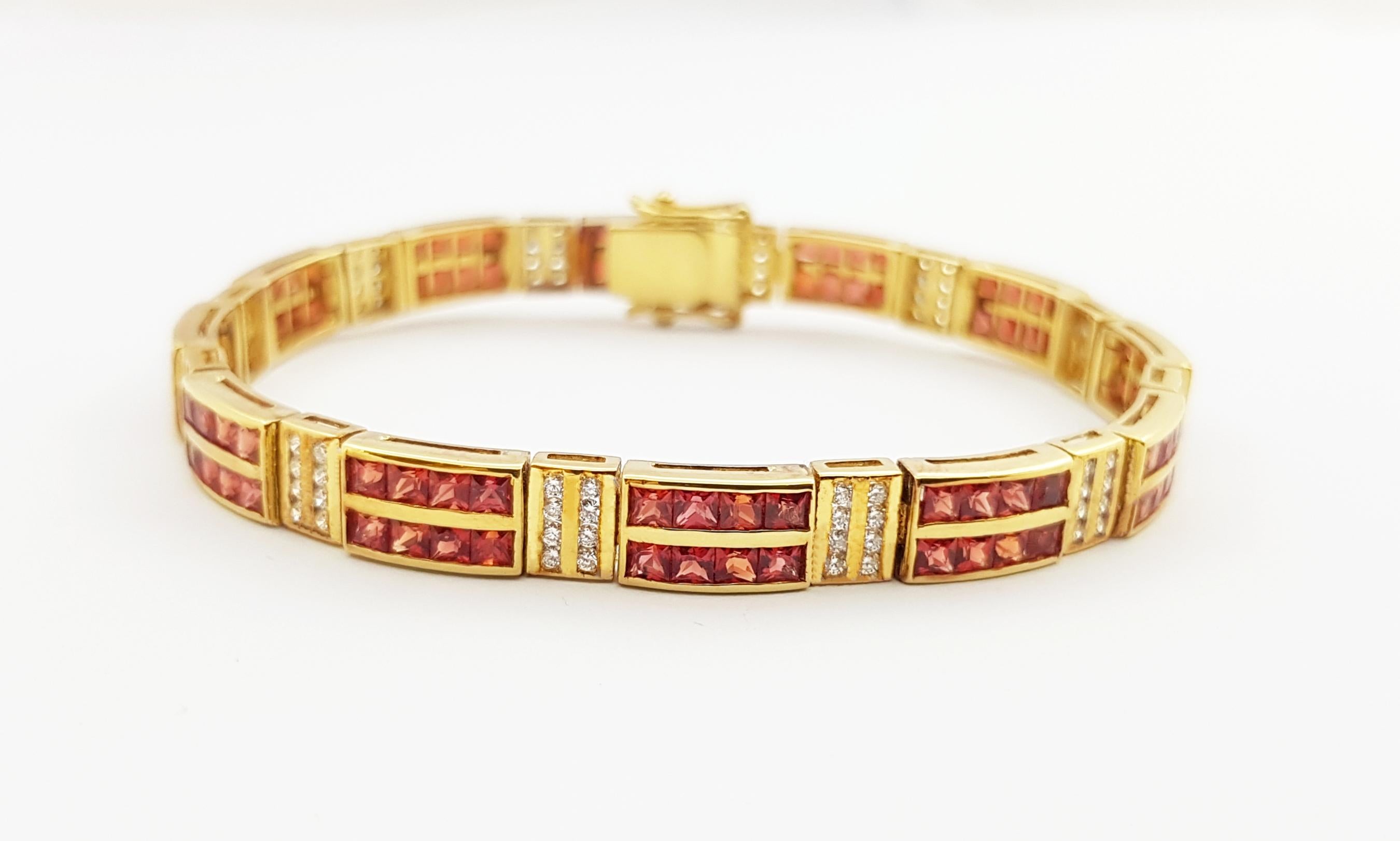 Orange Sapphire with Diamond Bracelet Set in 18 Karat Gold Settings For Sale 3