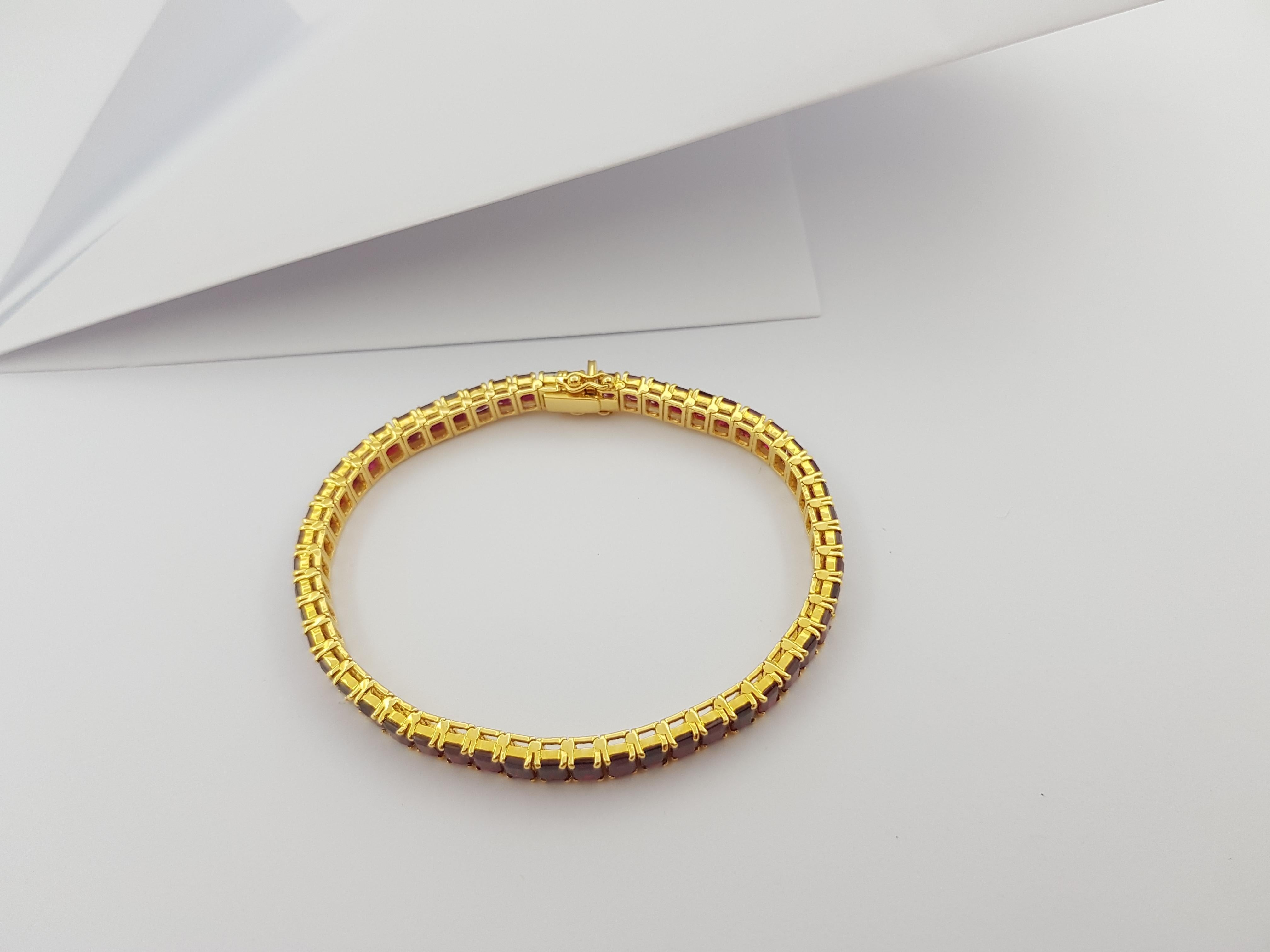 Orange Sapphire with Diamond Bracelet Set in 18 Karat Gold Settings For Sale 1