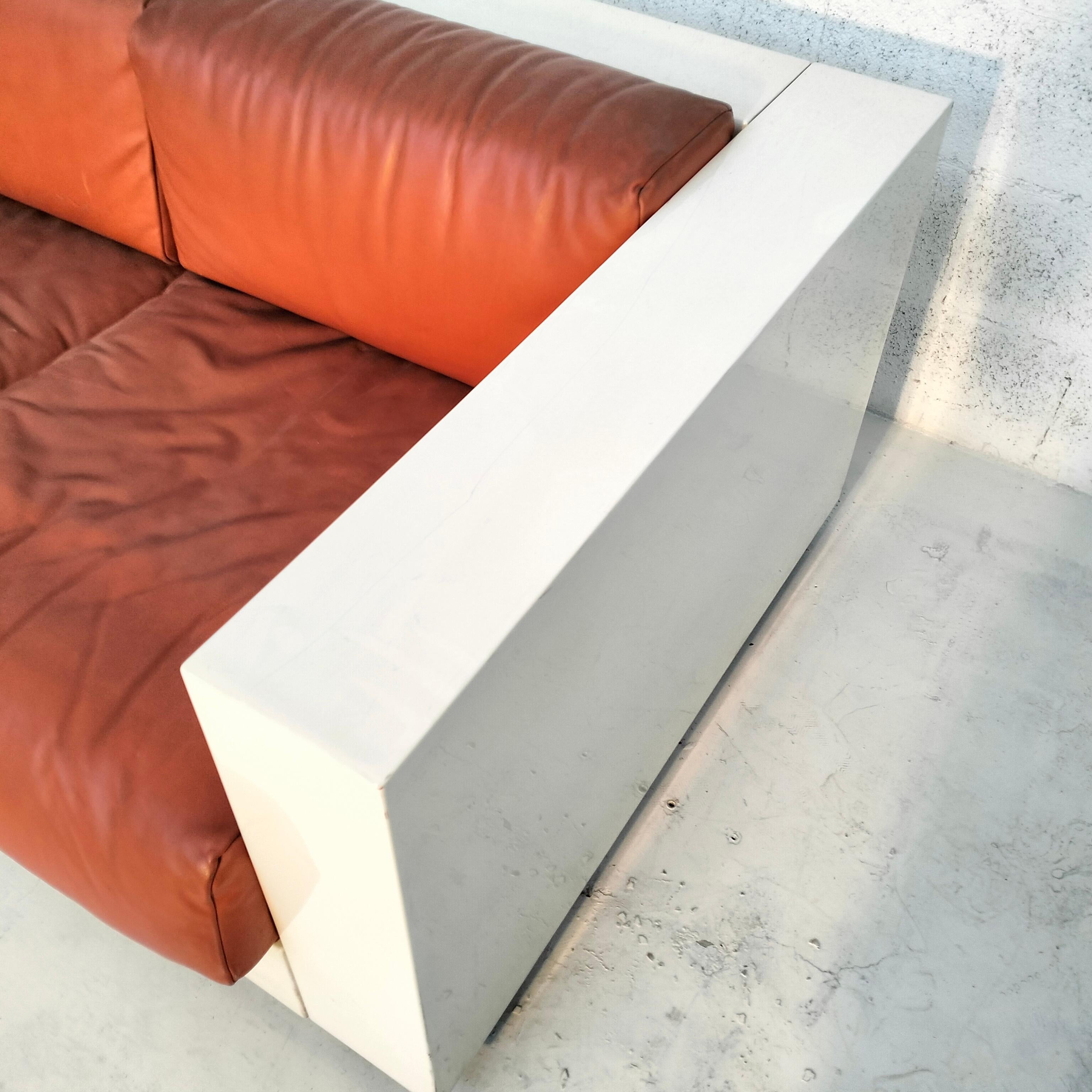 Orange “Saratoga” 3 seater sofa by Massimo and Lella Vignelli for Poltronova 60s For Sale 1